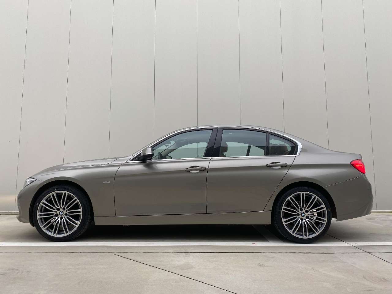 Leconte Motors -  BMW 318