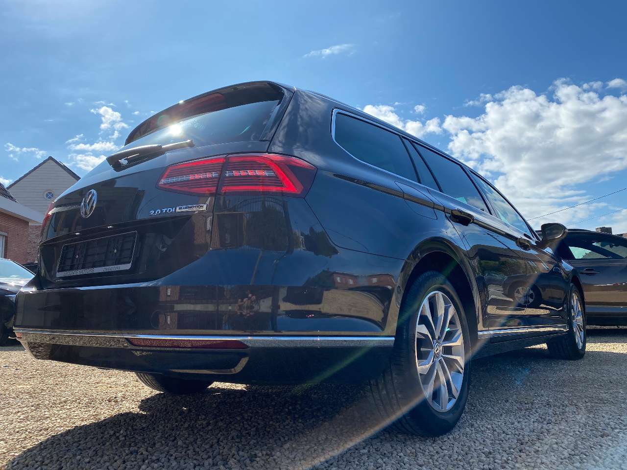 Leconte Motors -  Volkswagen Passat Variant