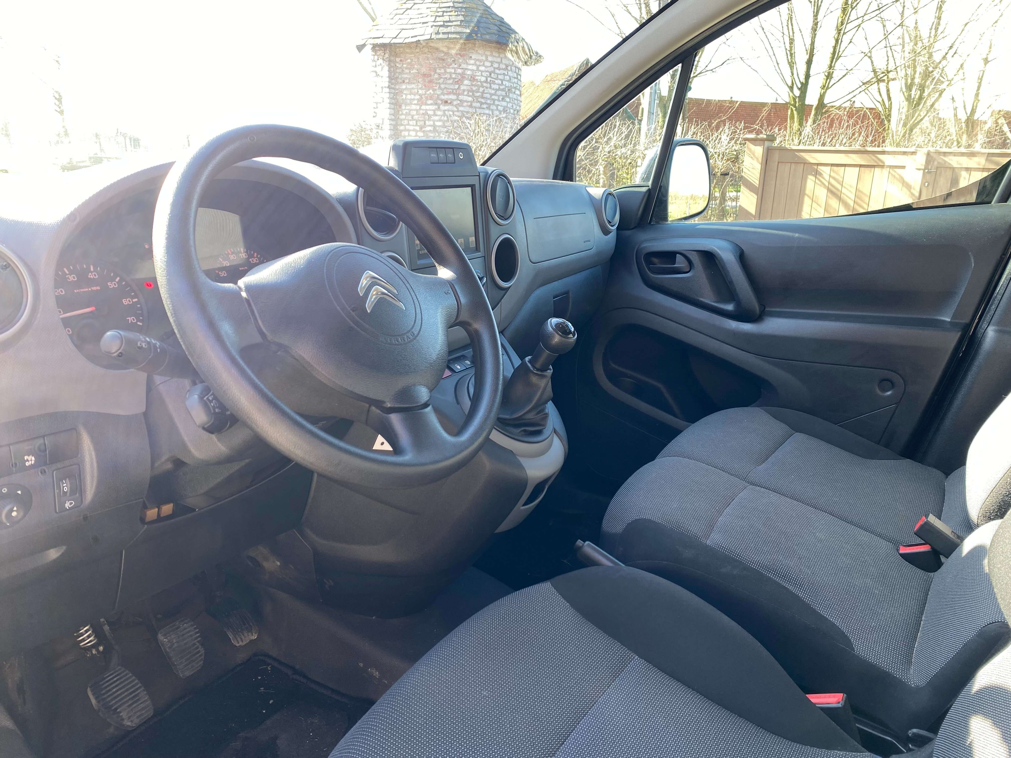 Leconte Motors -  Citroen Berlingo