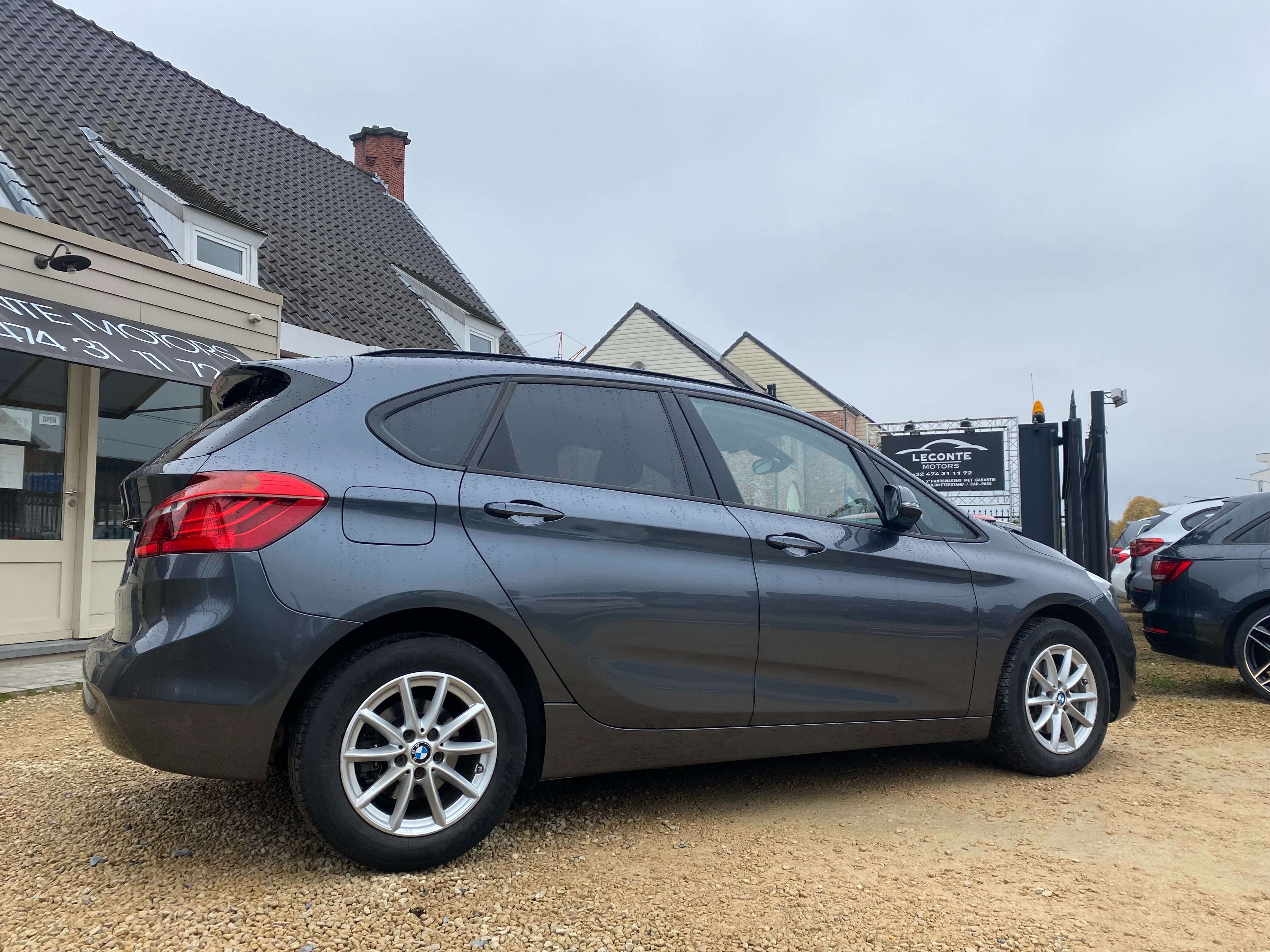 Leconte Motors -  BMW 216