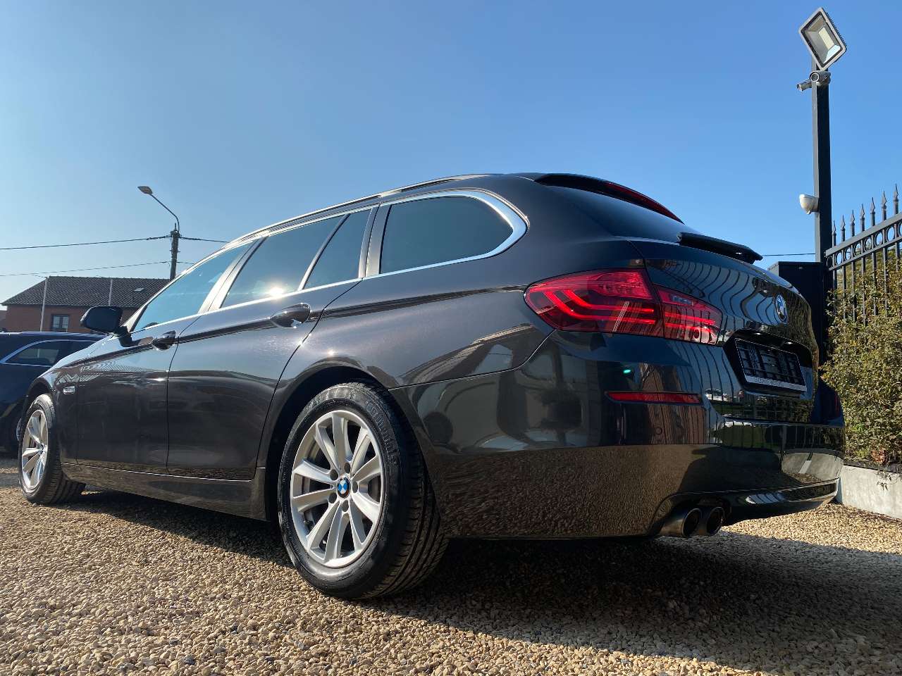 Leconte Motors -  BMW 518