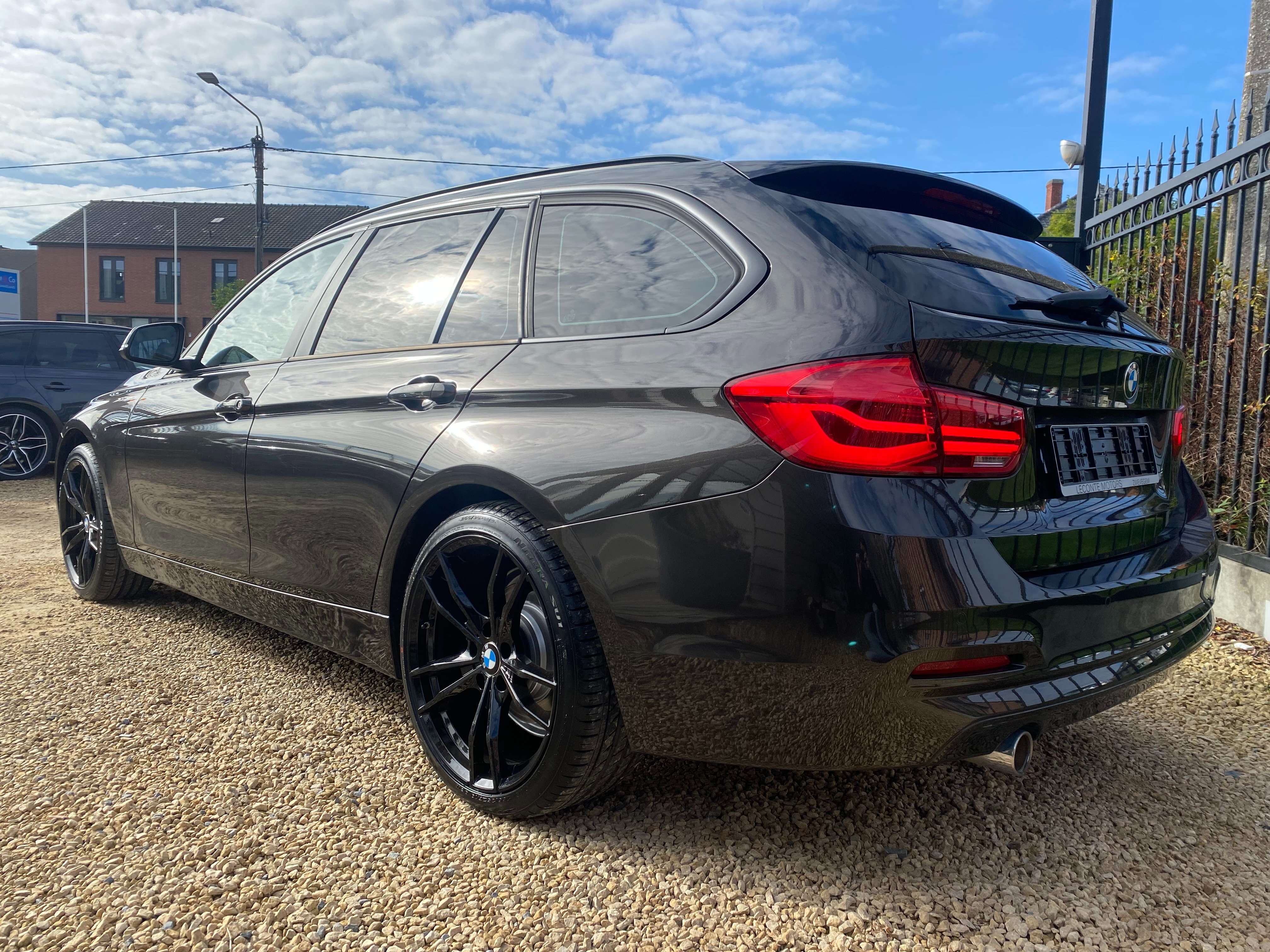 Leconte Motors -  BMW 316
