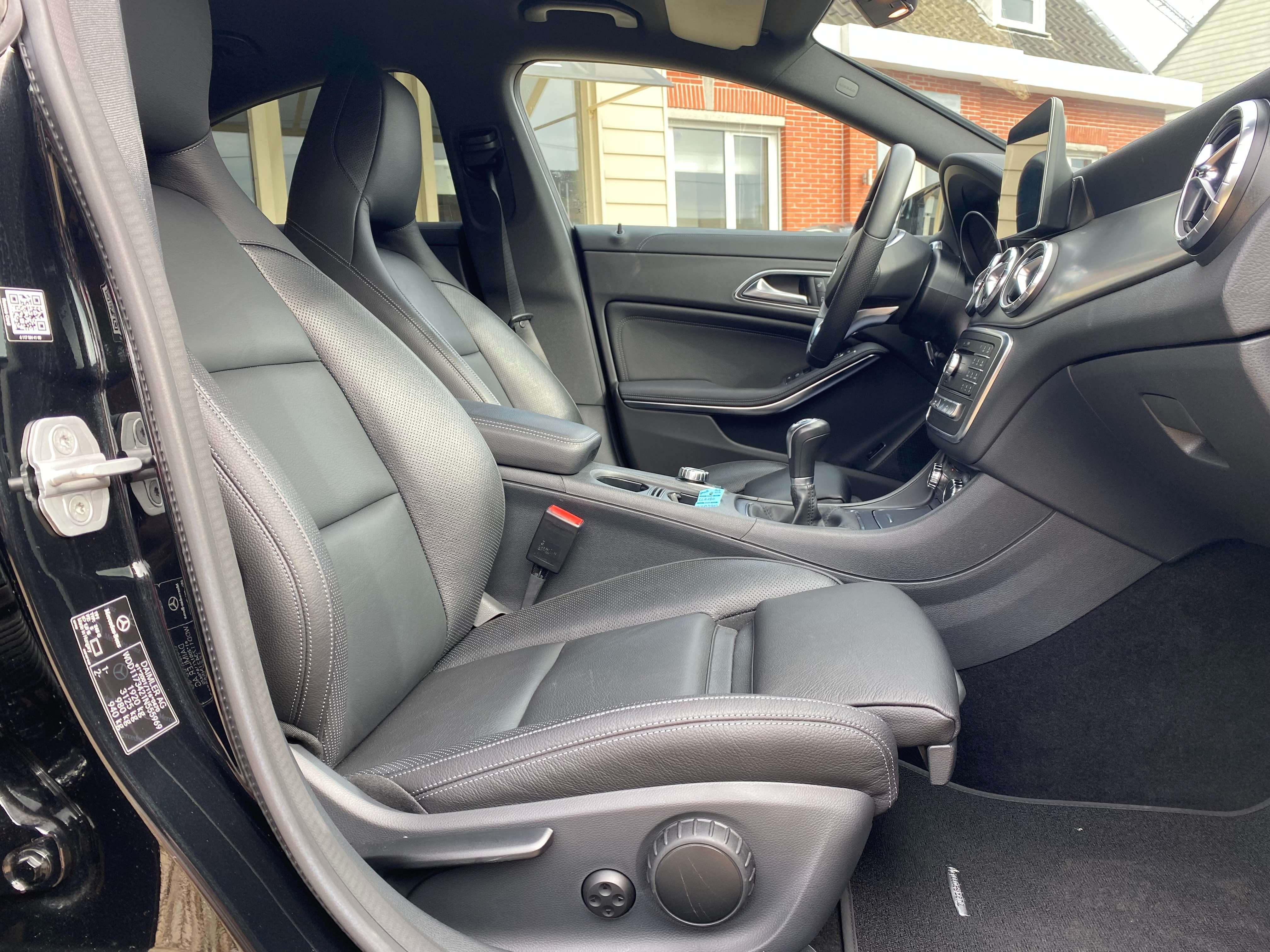 Leconte Motors -  Mercedes-Benz CLA 180