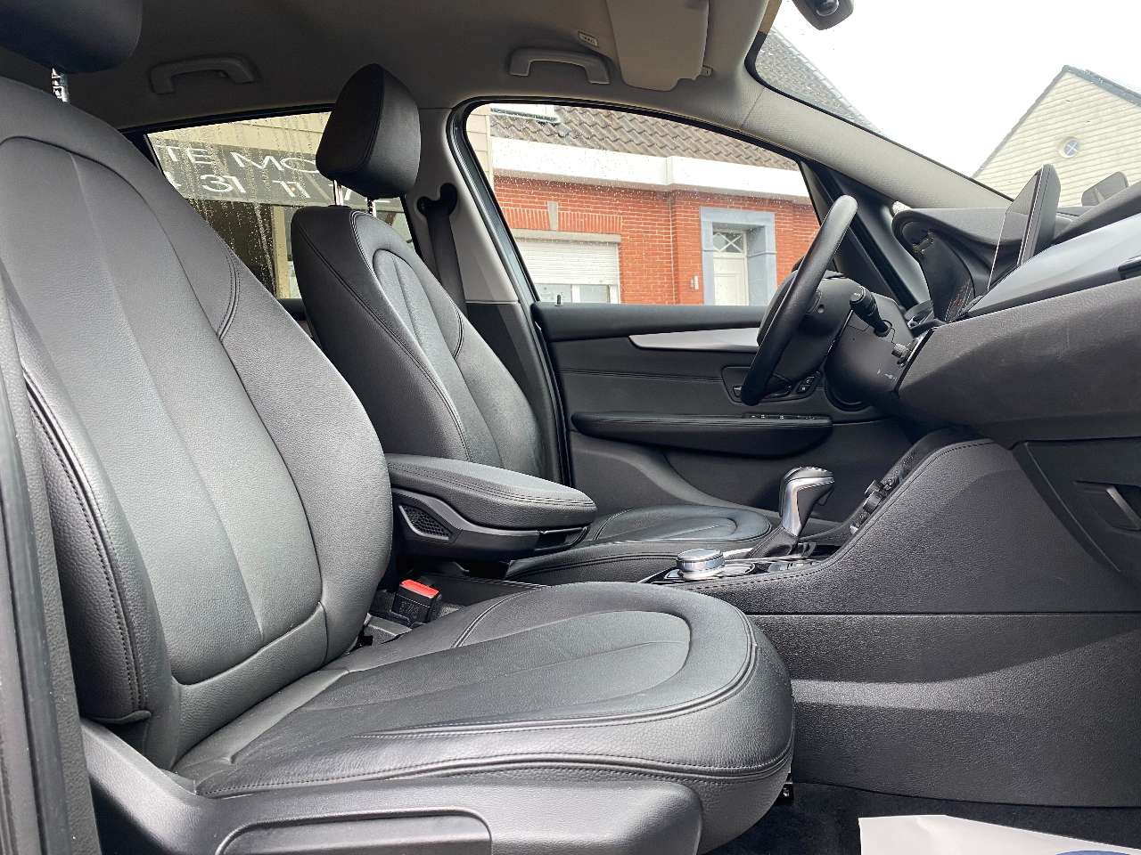Leconte Motors -  BMW 218