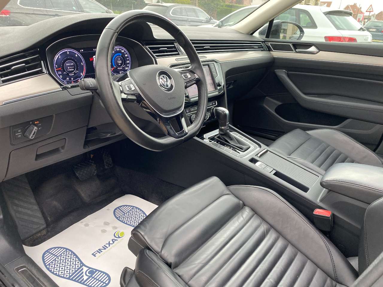 Leconte Motors -  Volkswagen Passat Variant