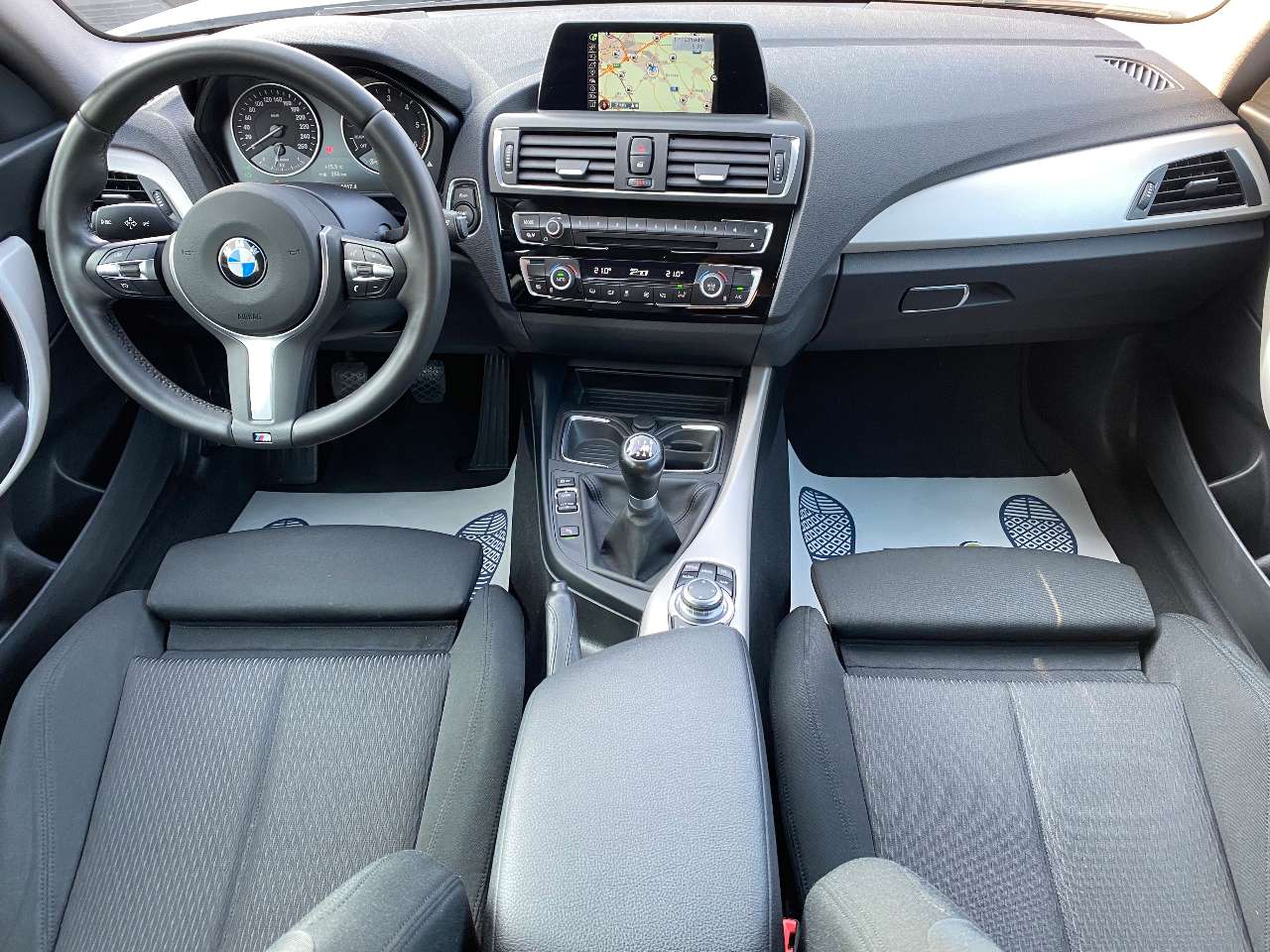 Leconte Motors -  BMW 218