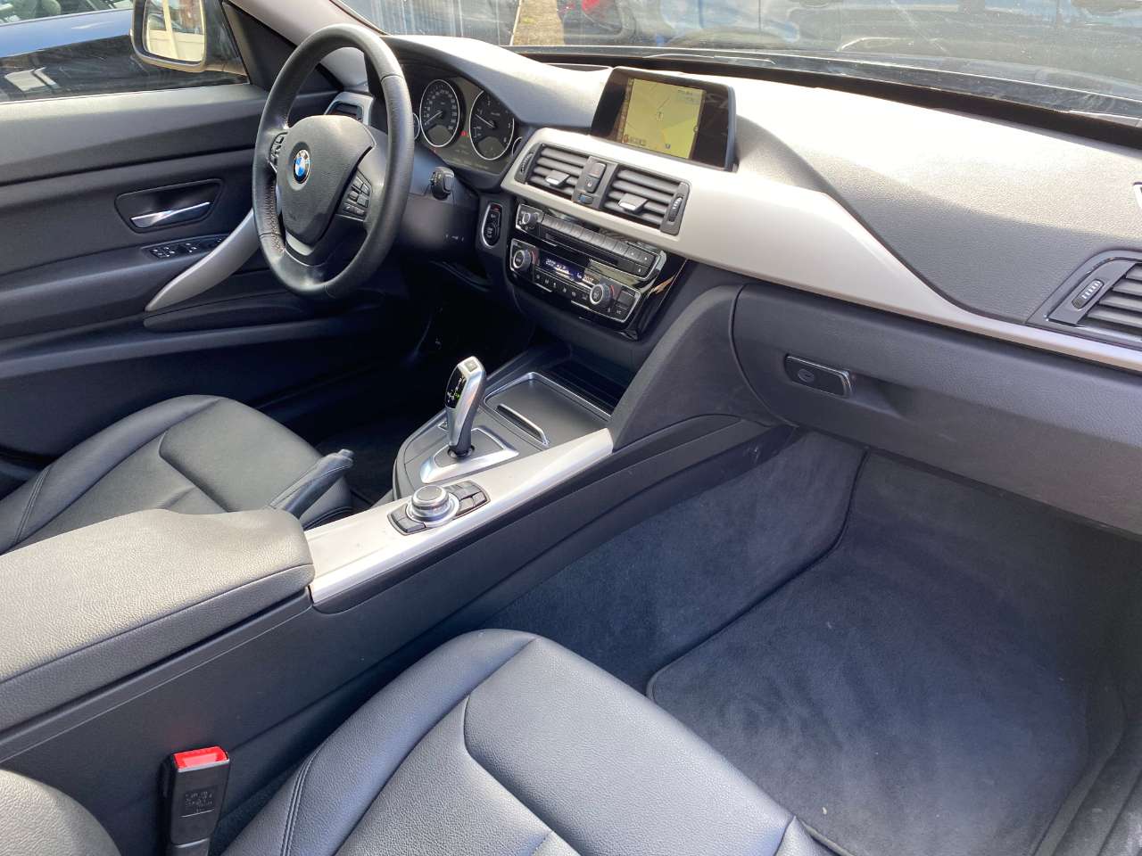 Leconte Motors -  BMW 318