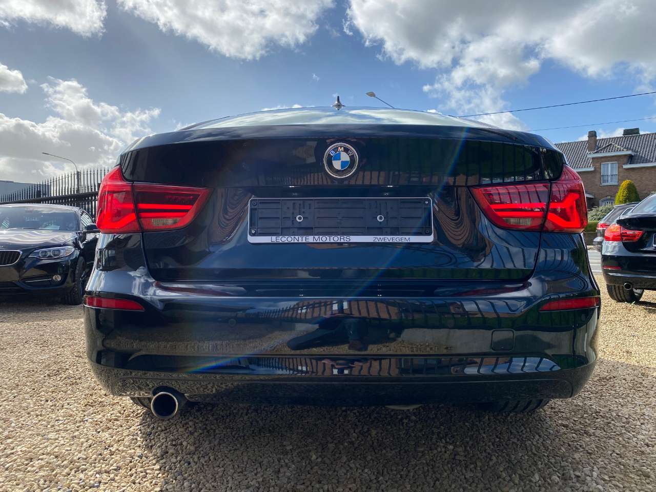 Leconte Motors -  BMW 318