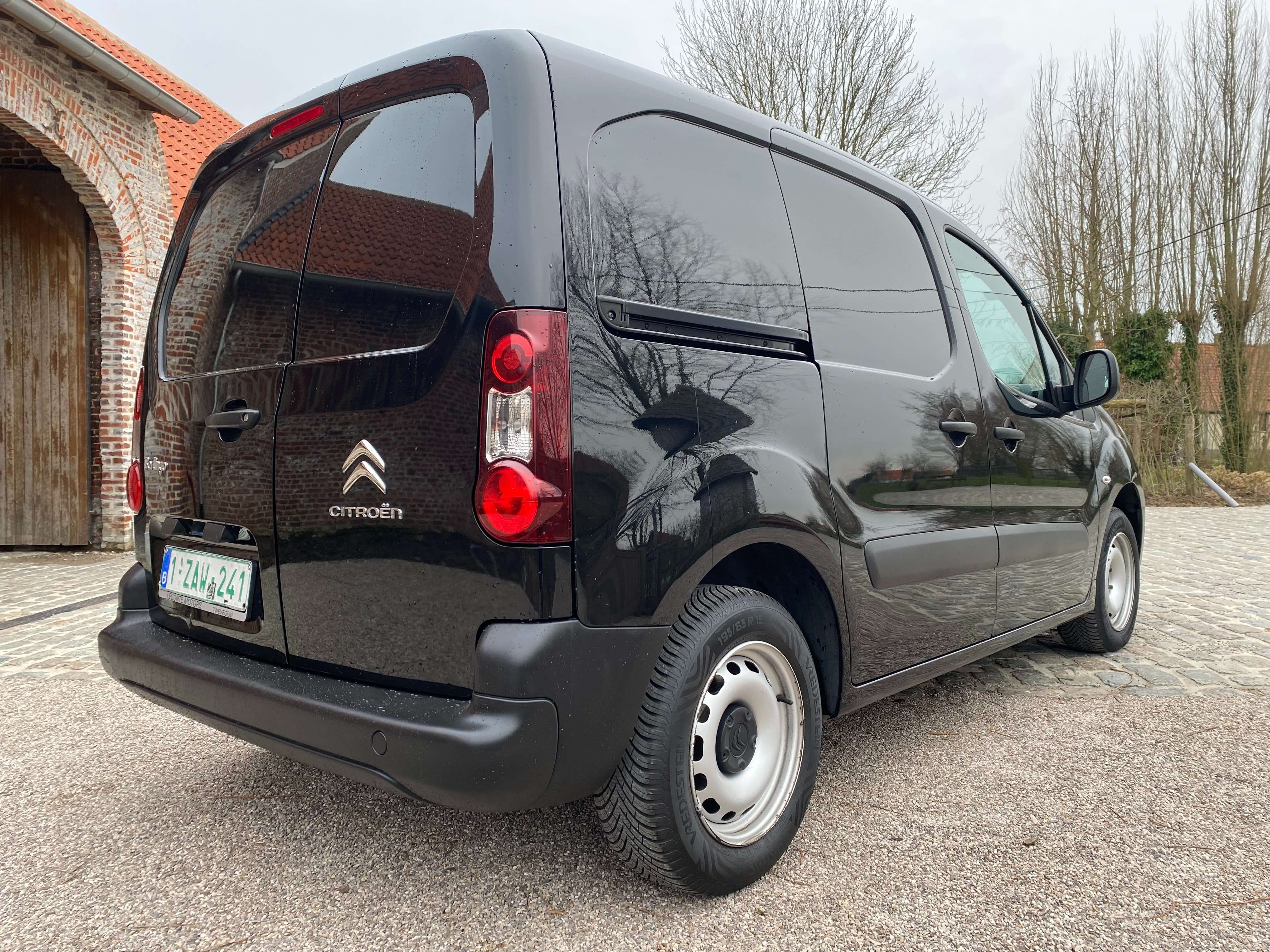 Leconte Motors -  Citroen Berlingo