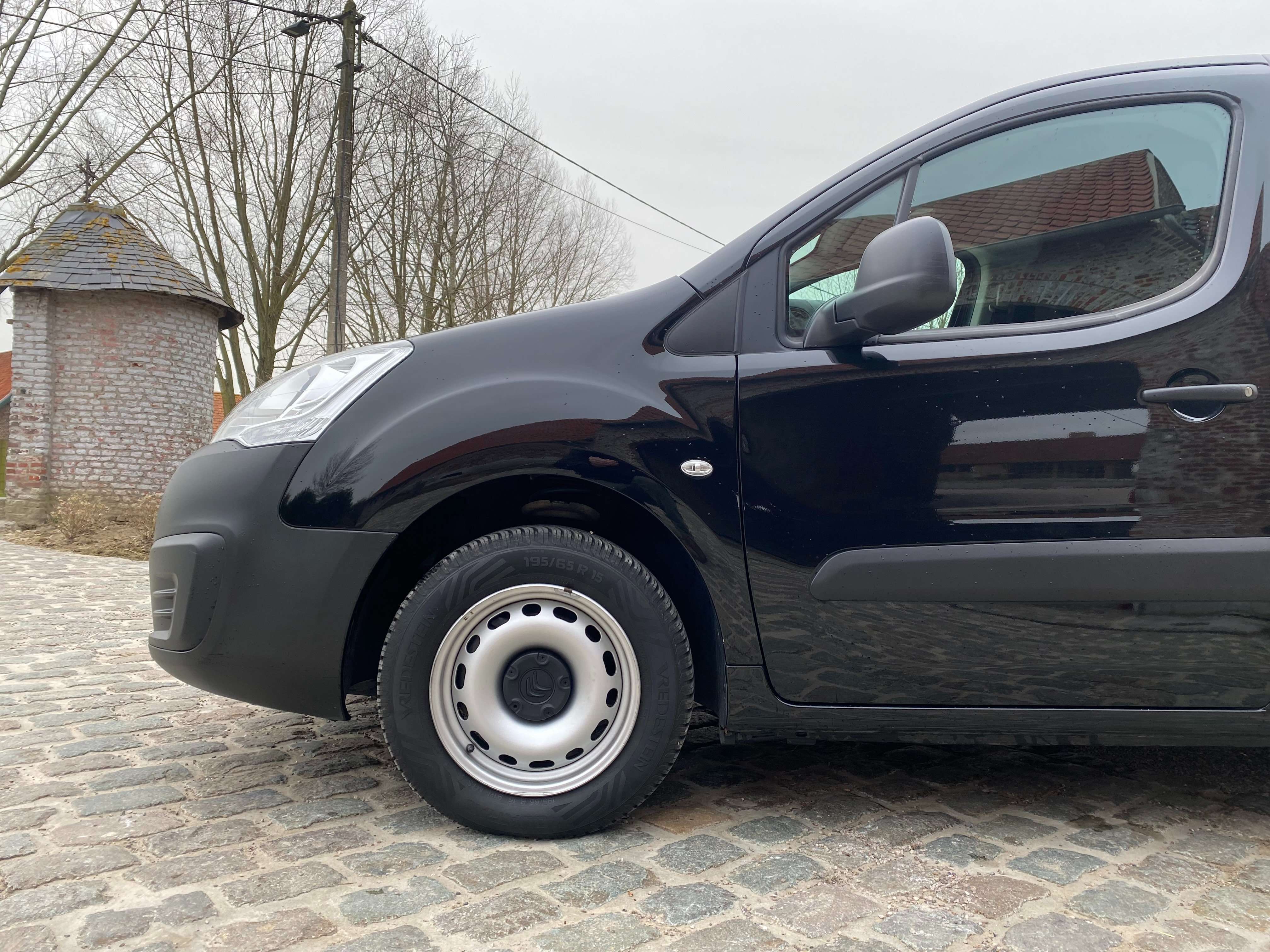Leconte Motors -  Citroen Berlingo