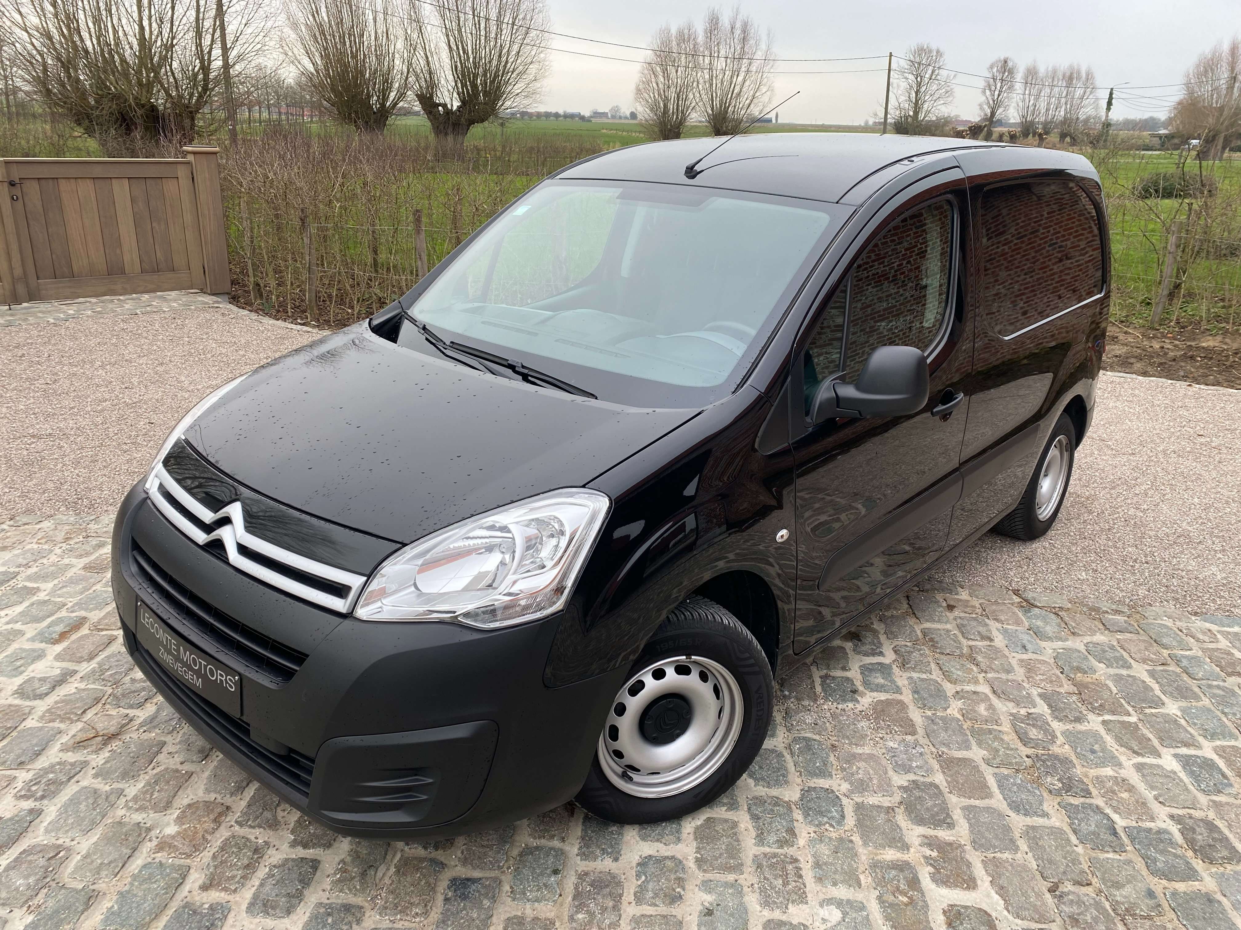 Leconte Motors -  Citroen Berlingo