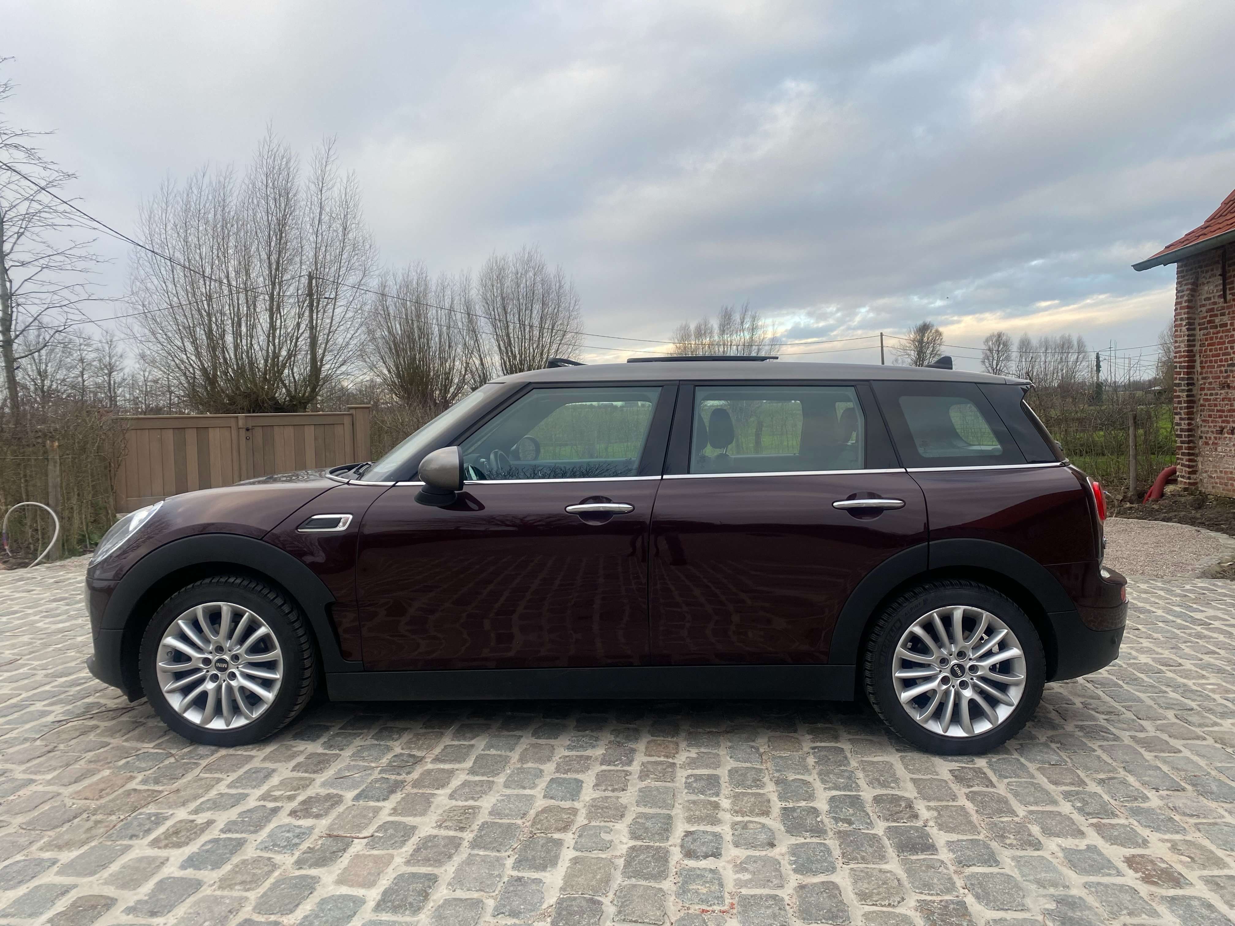 Leconte Motors -  MINI Cooper Clubman