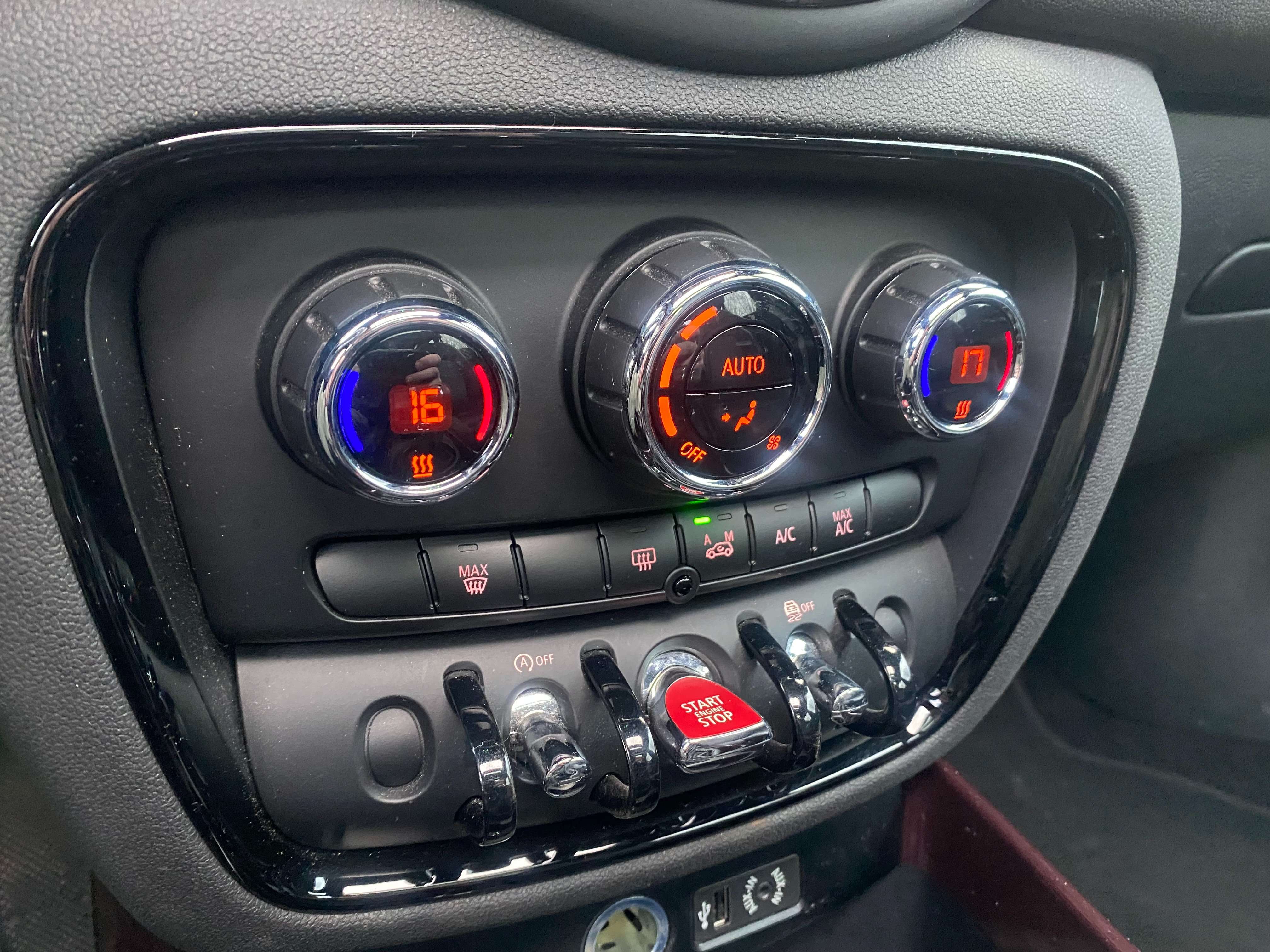 Leconte Motors -  MINI Cooper Clubman