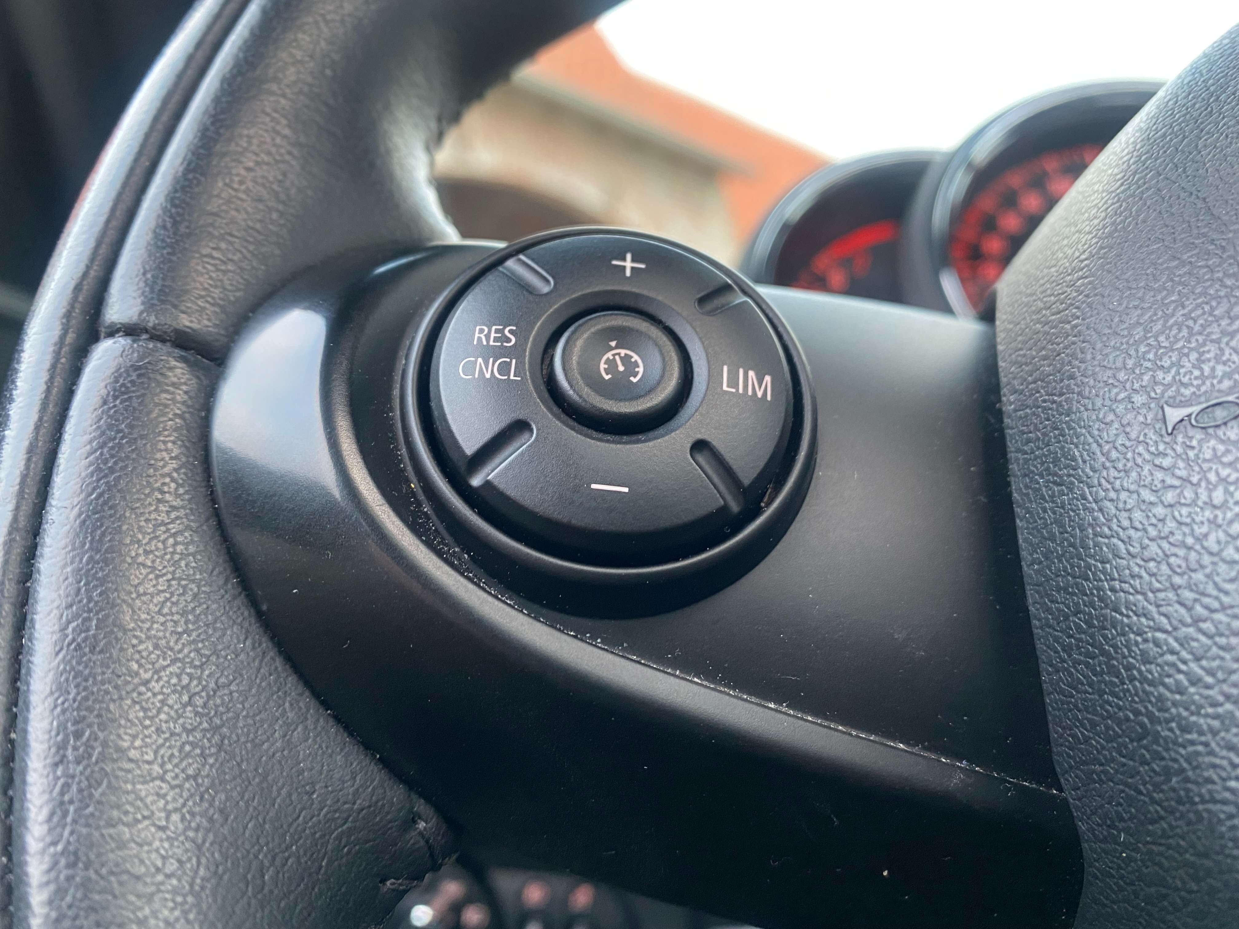 Leconte Motors -  MINI Cooper Clubman