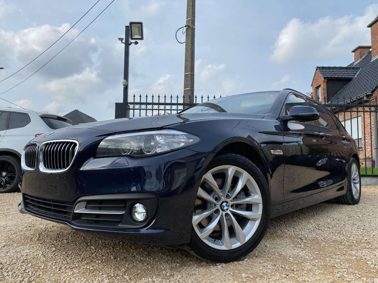 Leconte Motors -  BMW 520