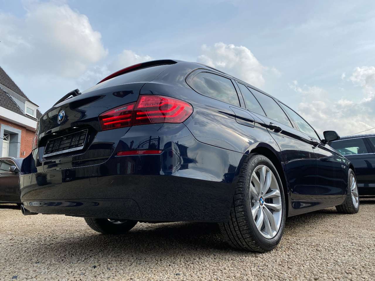 Leconte Motors -  BMW 520