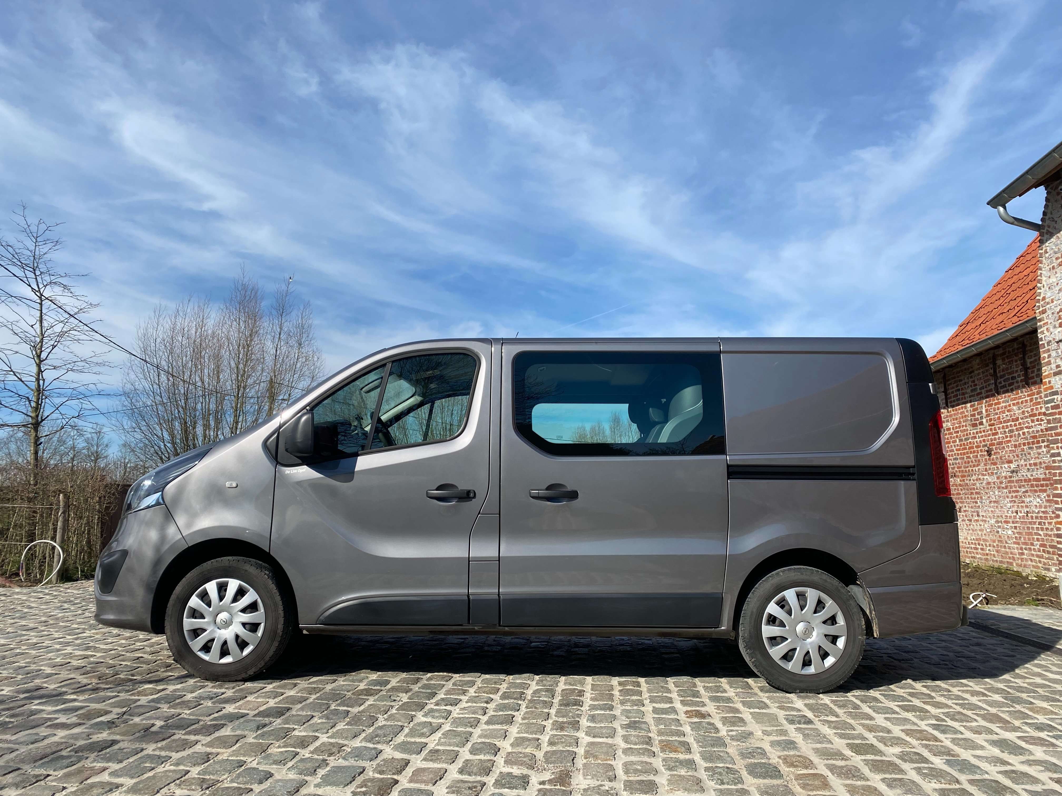 Leconte Motors -  Opel Vivaro