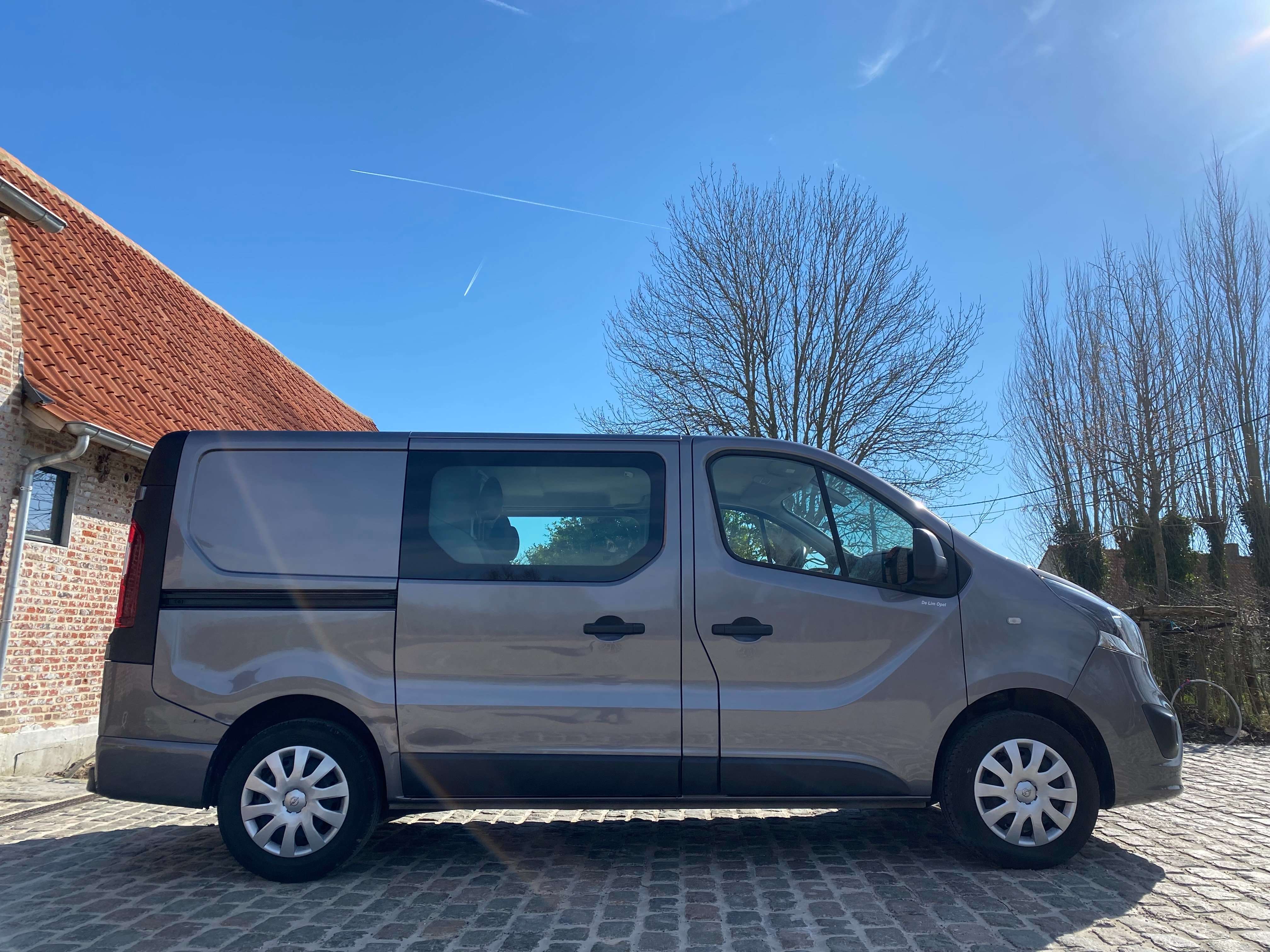 Leconte Motors -  Opel Vivaro