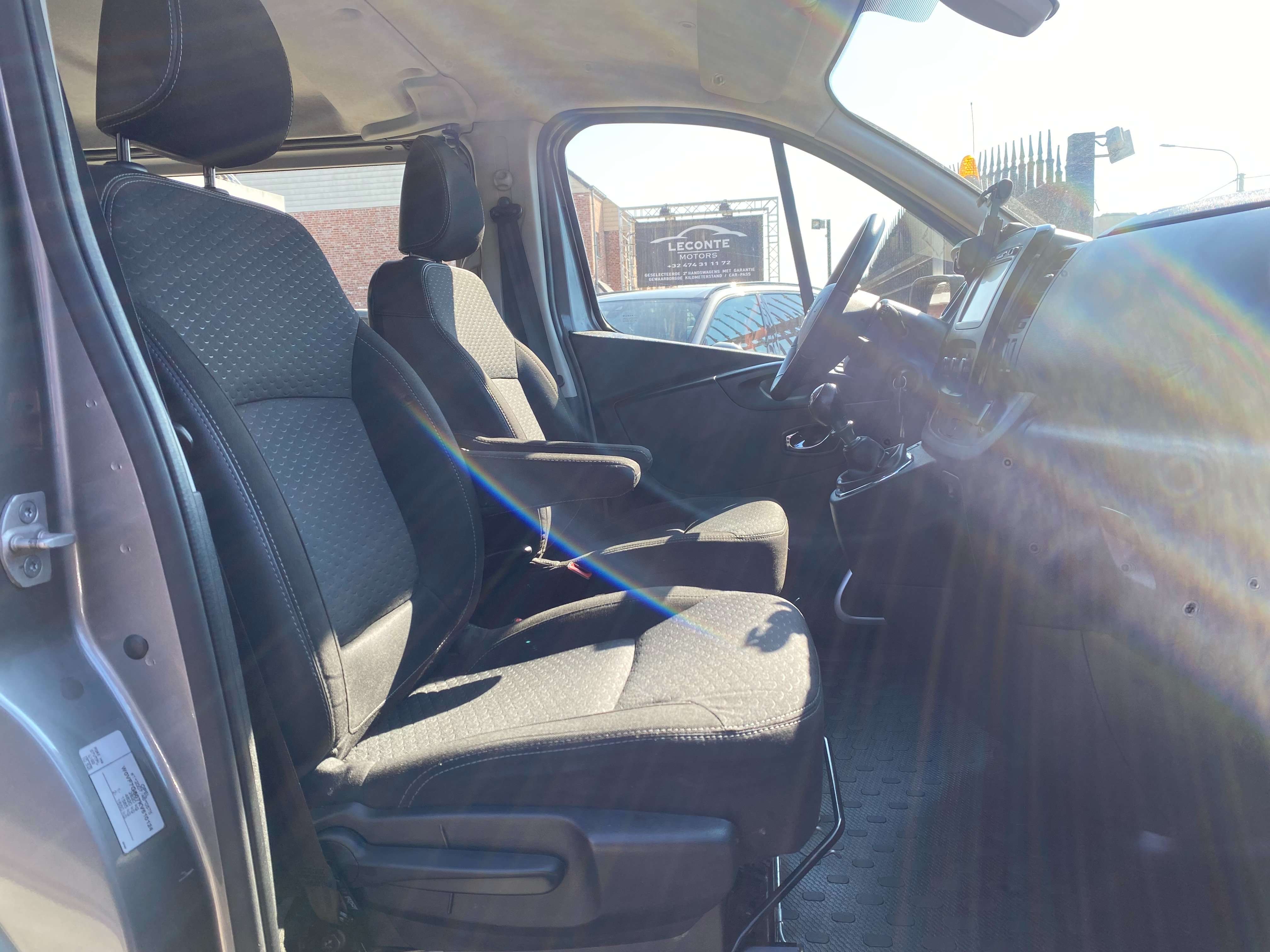 Leconte Motors -  Opel Vivaro