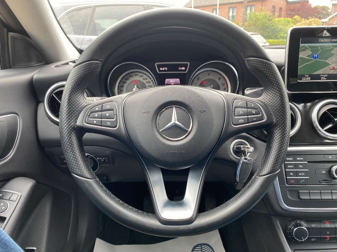 Leconte Motors -  Mercedes-Benz CLA 180