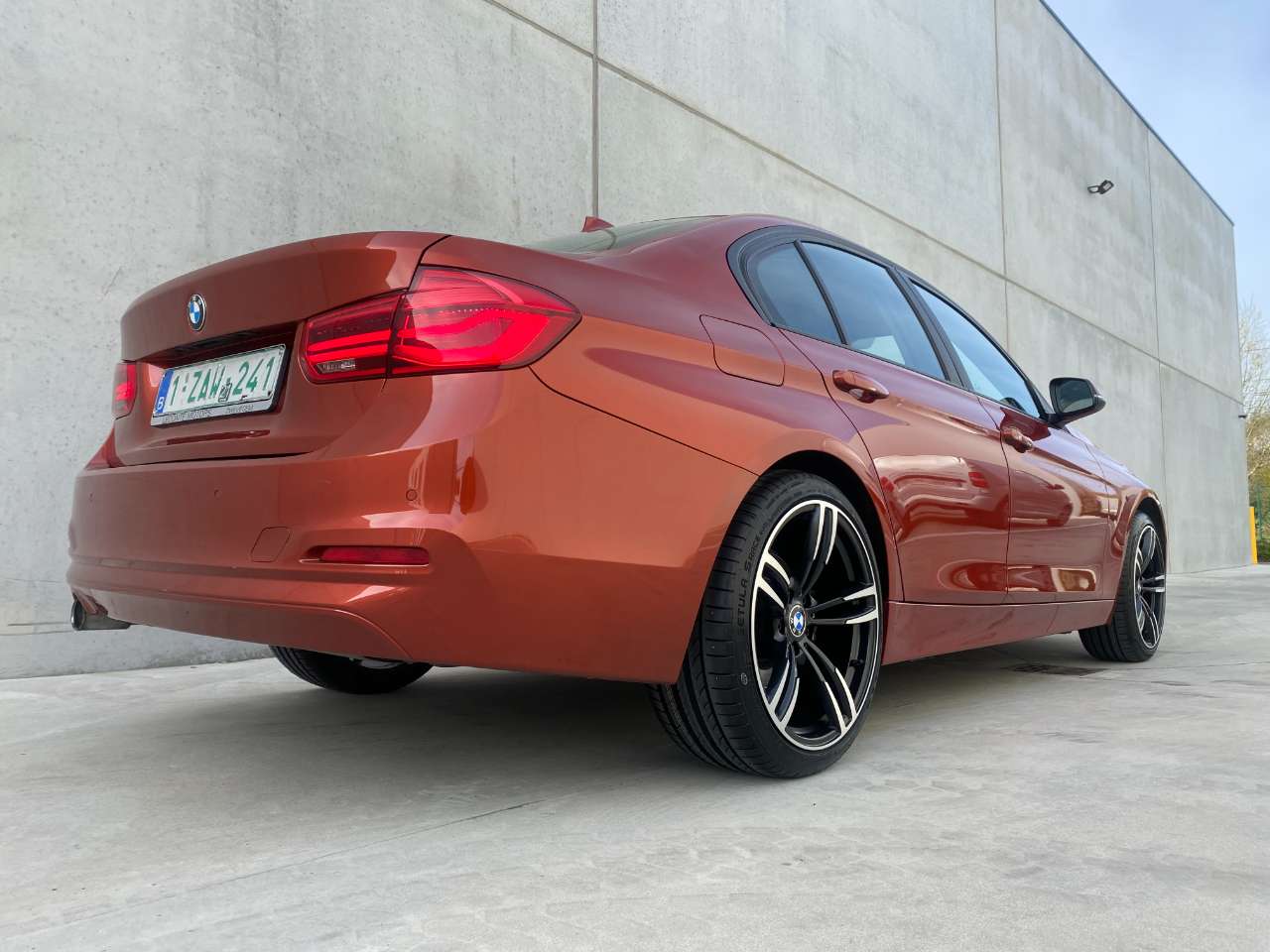 Leconte Motors -  BMW 318