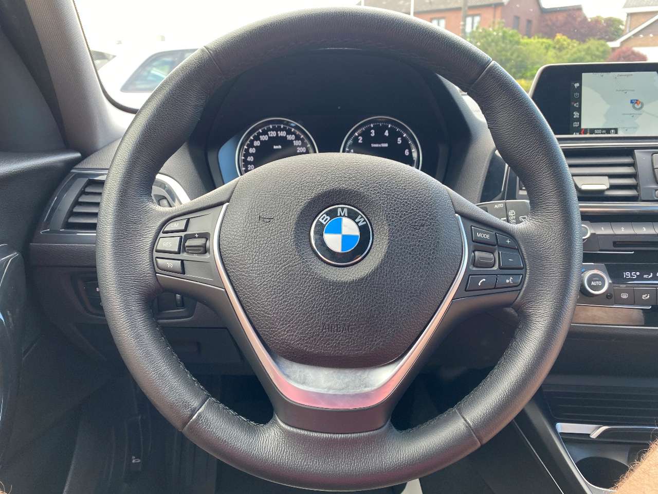 Leconte Motors -  BMW 118