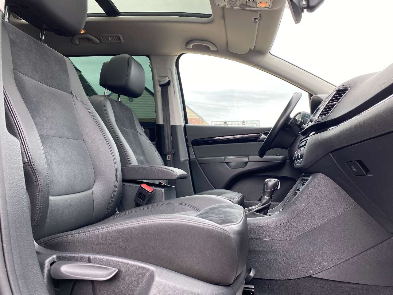 Leconte Motors -  Volkswagen Sharan