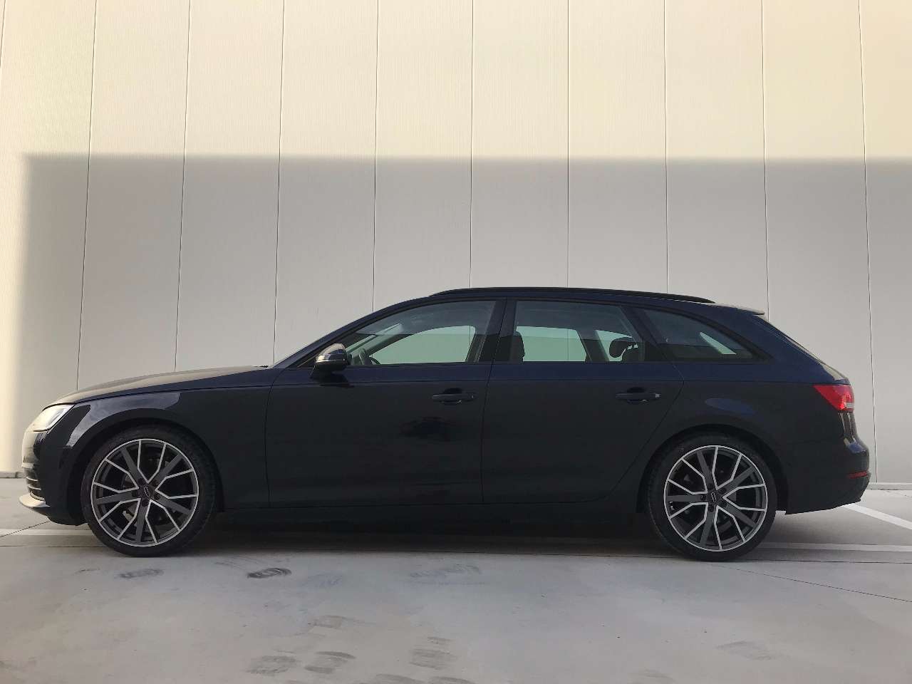 Leconte Motors -  Audi A4