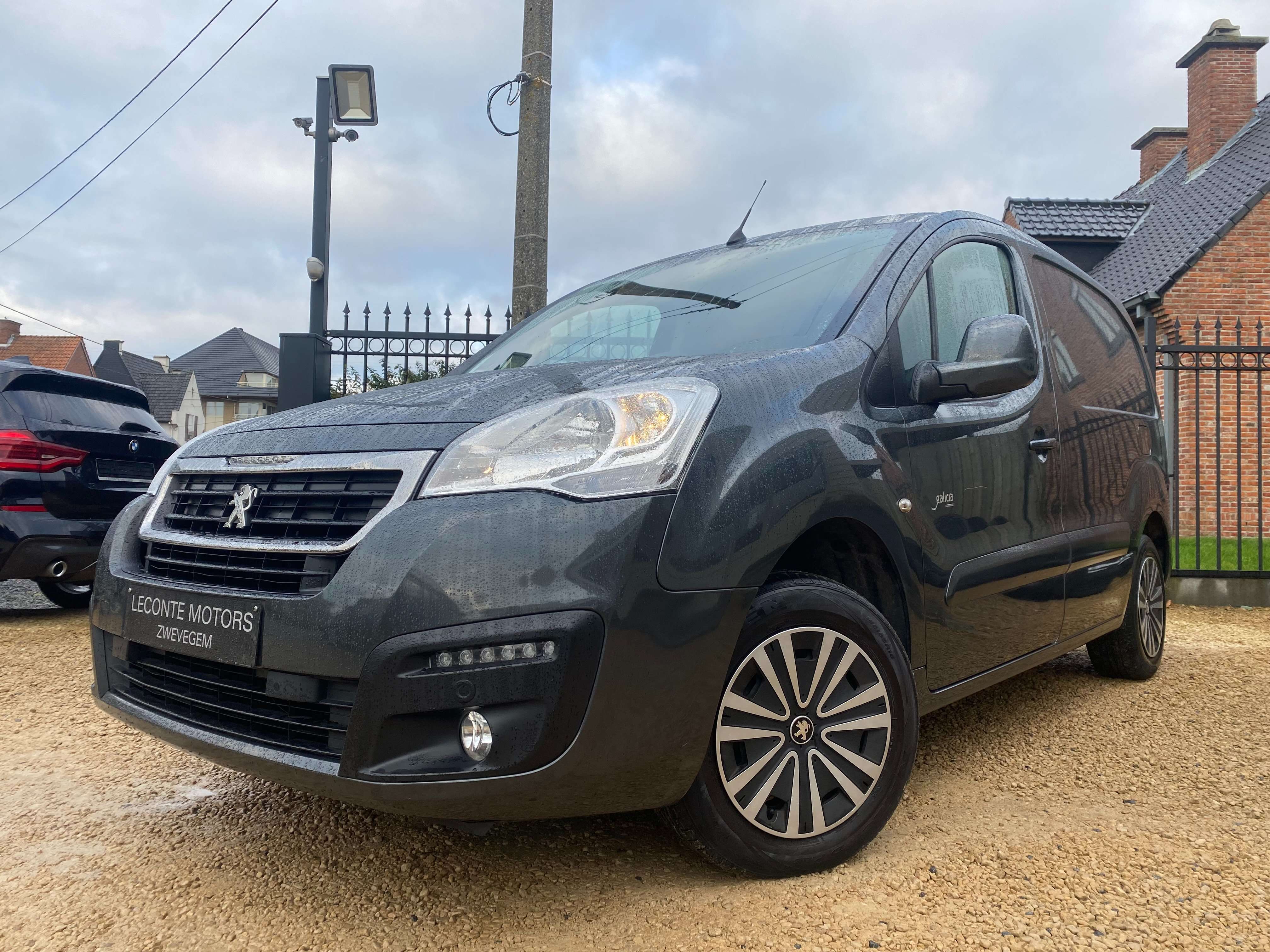 Leconte Motors -  Peugeot Partner