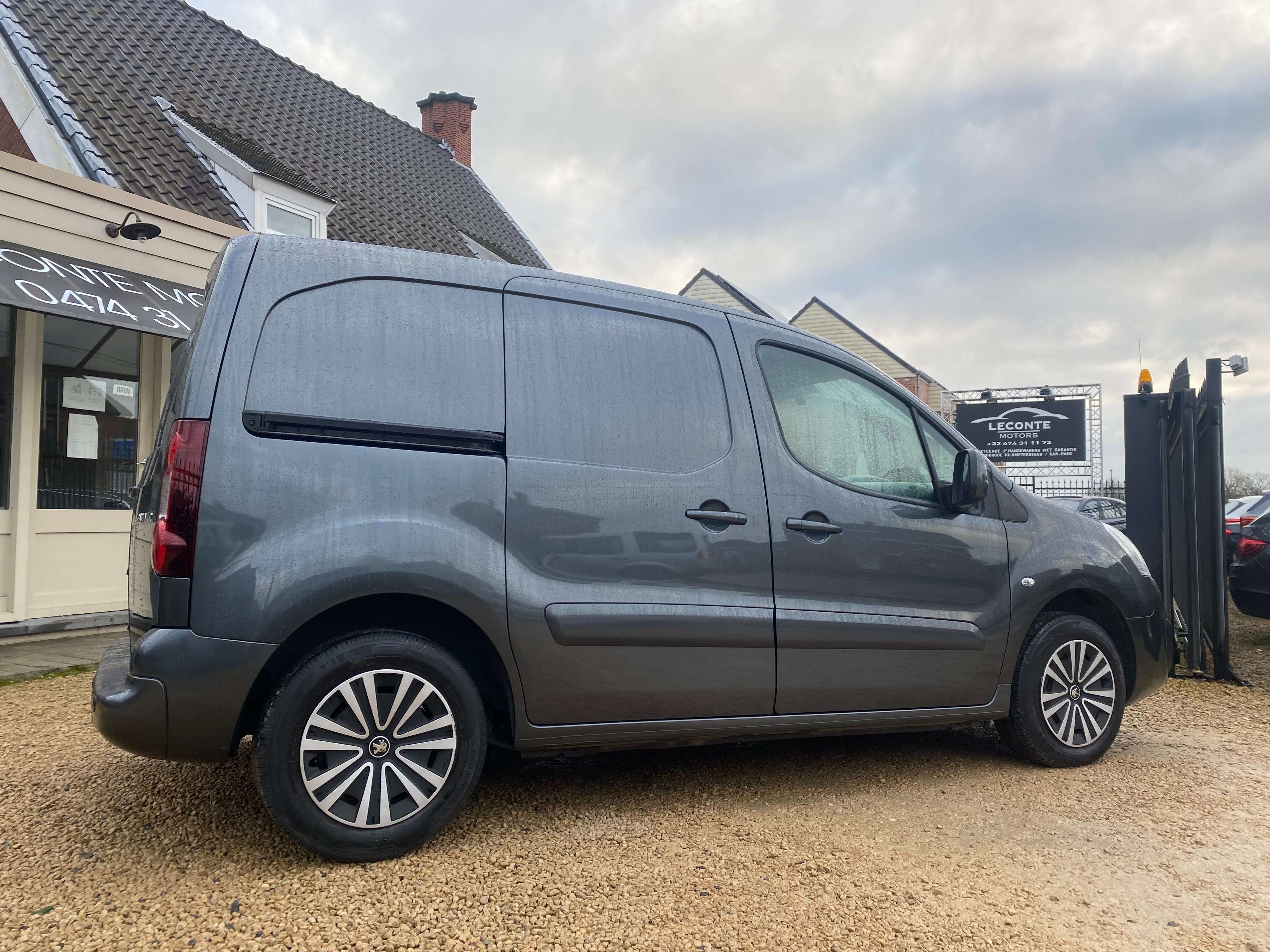 Leconte Motors -  Peugeot Partner