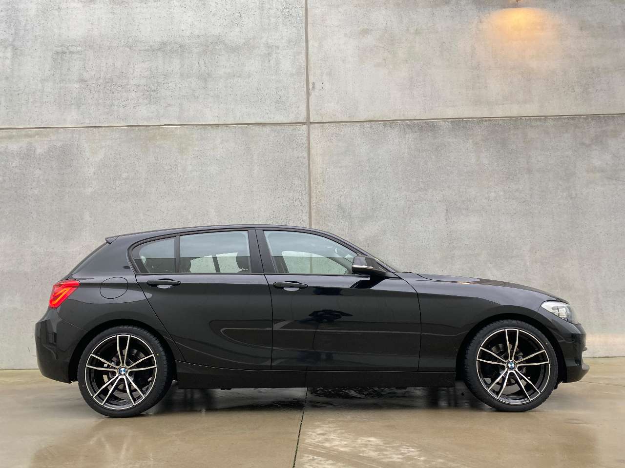 Leconte Motors -  BMW 116