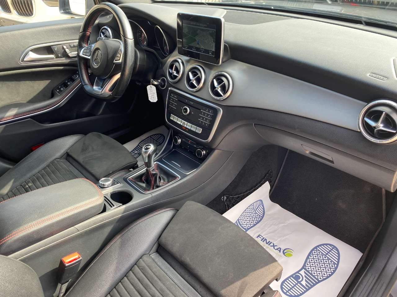 Leconte Motors -  Mercedes-Benz CLA 200