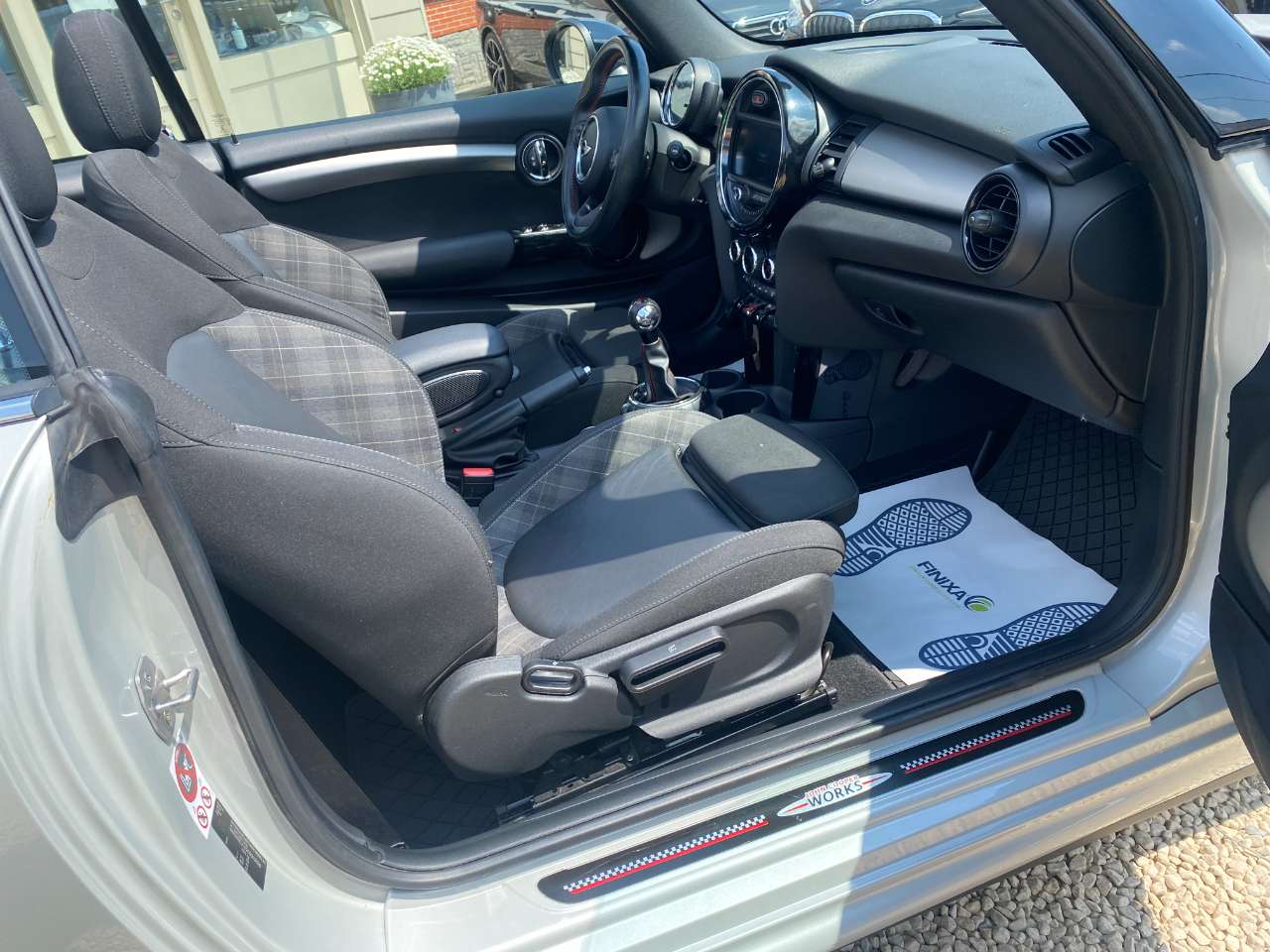 Leconte Motors -  MINI Cooper Cabrio