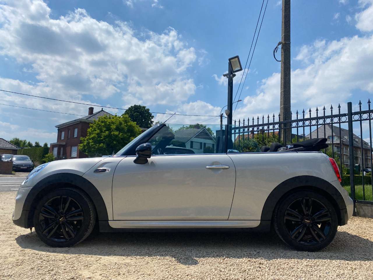 Leconte Motors -  MINI Cooper Cabrio