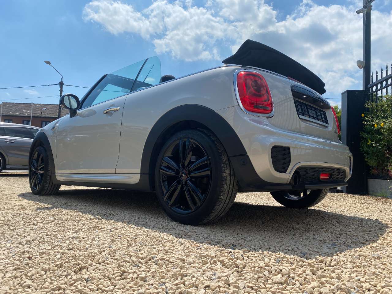 Leconte Motors -  MINI Cooper Cabrio