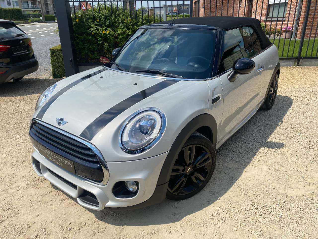 Leconte Motors -  MINI Cooper Cabrio