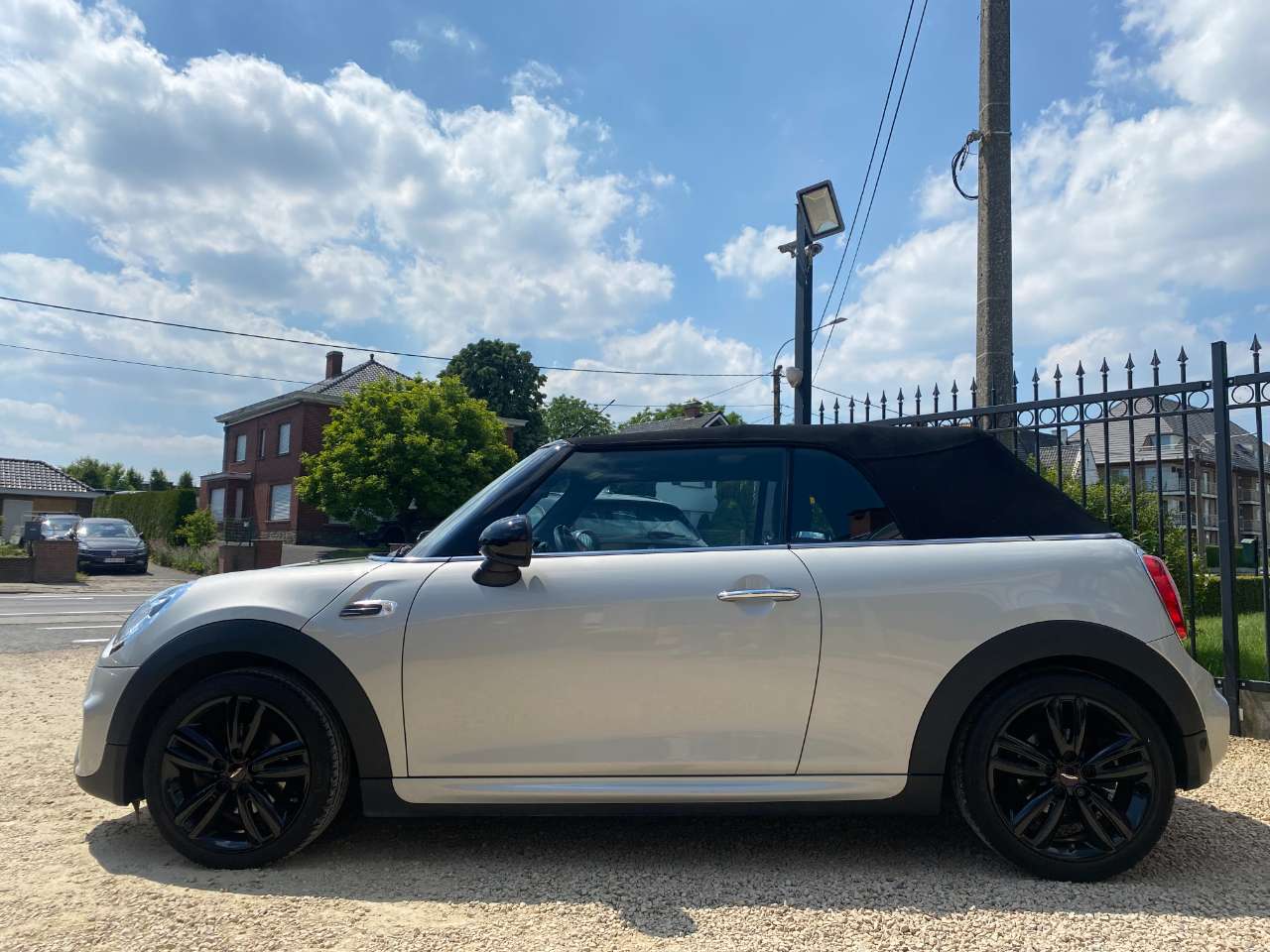 Leconte Motors -  MINI Cooper Cabrio