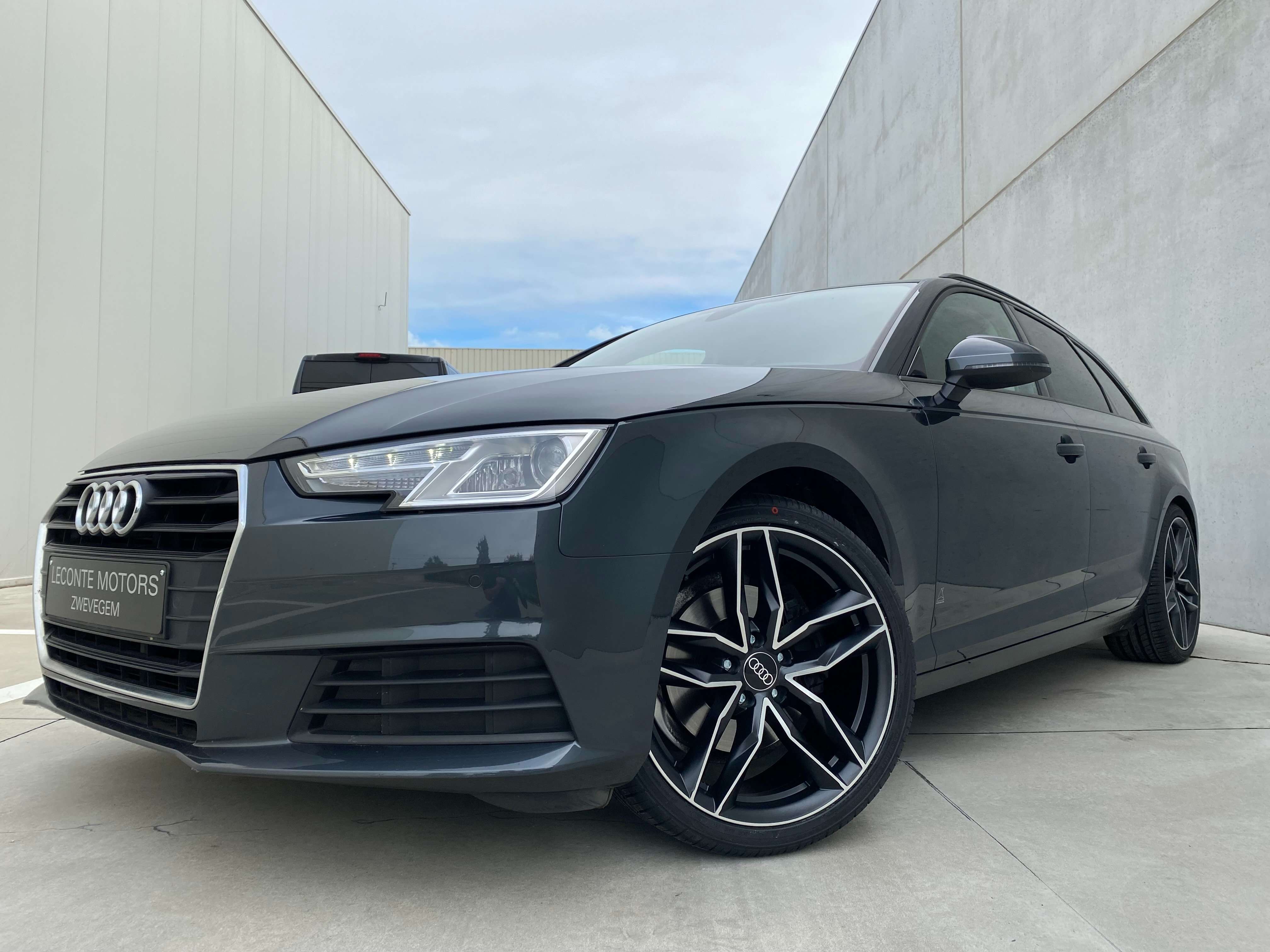 Leconte Motors -  Audi A4
