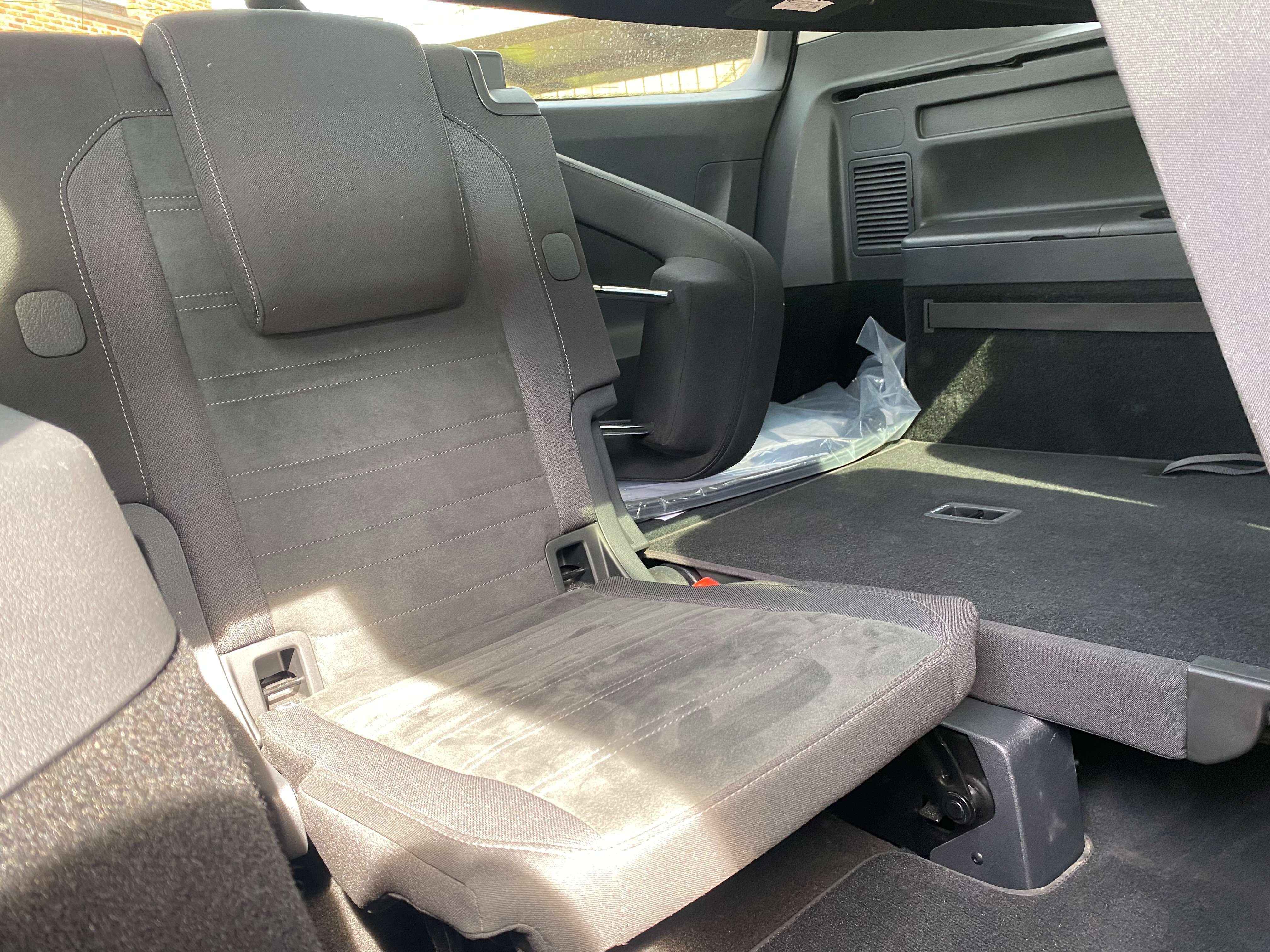 Leconte Motors -  Volkswagen Touran