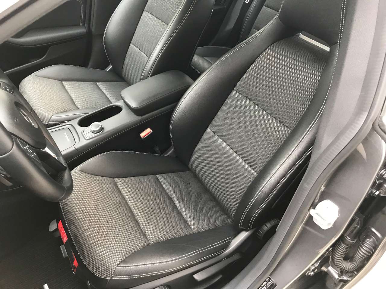 Leconte Motors -  Mercedes-Benz CLA 180