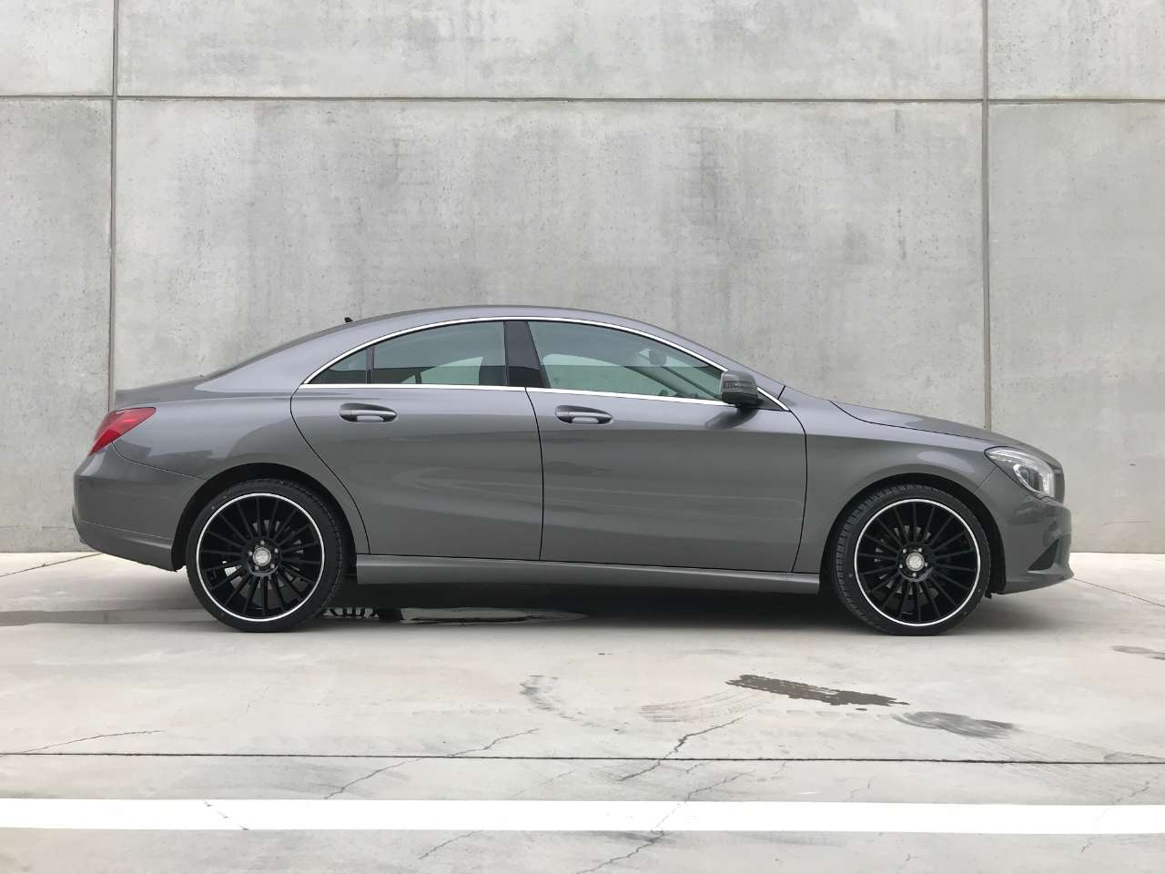 Leconte Motors -  Mercedes-Benz CLA 180