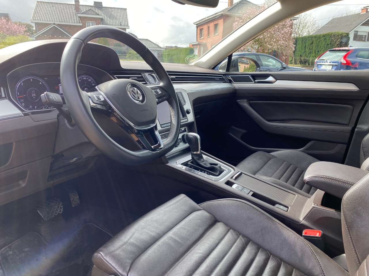 Leconte Motors -  Volkswagen Passat Variant