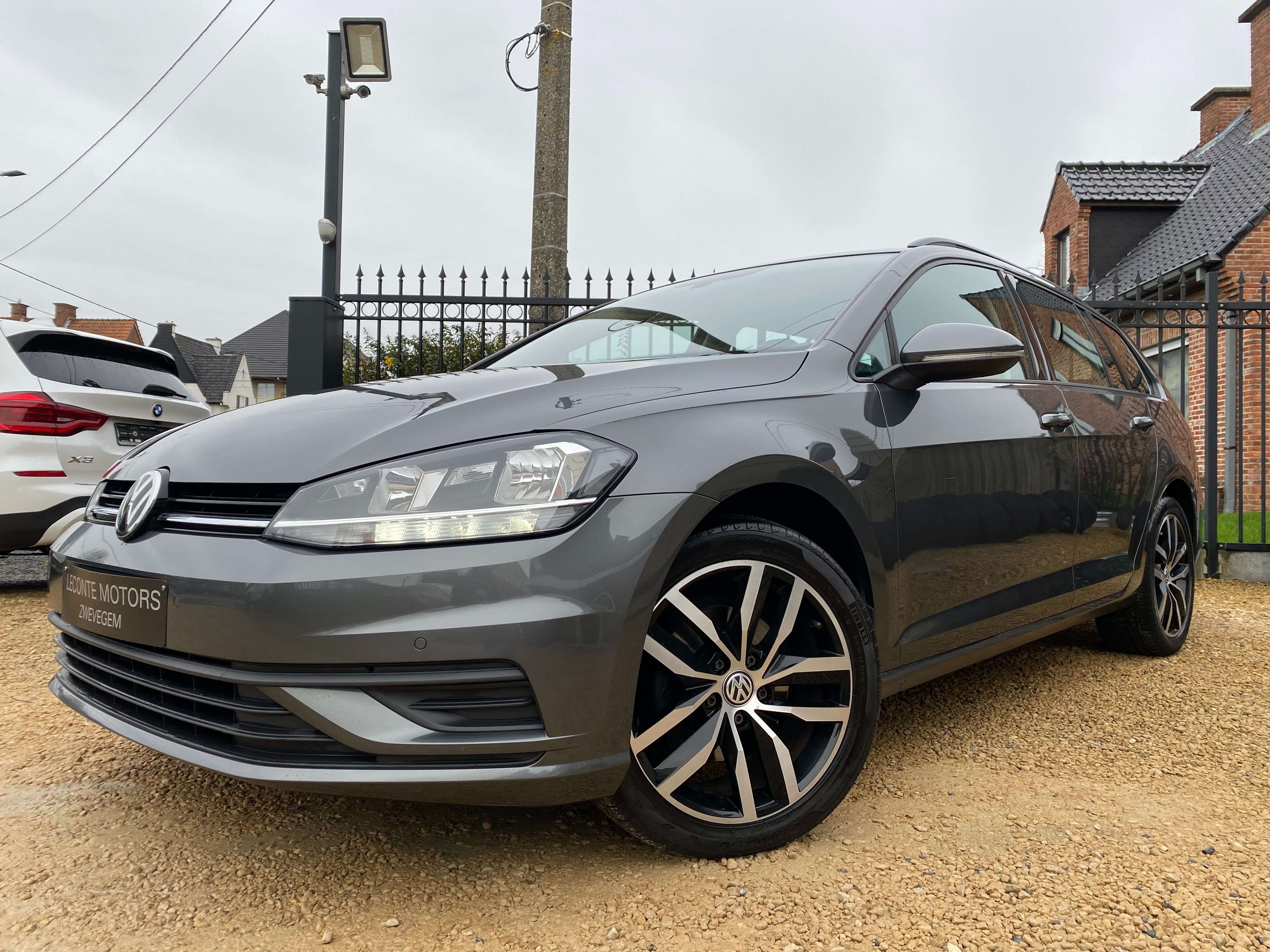 Leconte Motors -  Volkswagen Golf Variant