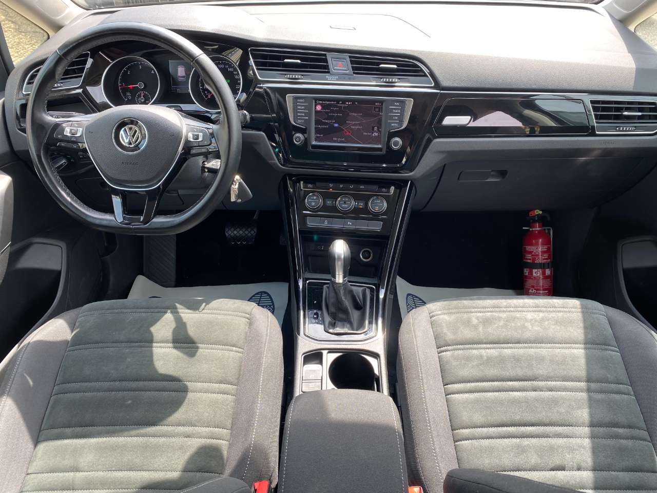 Leconte Motors -  Volkswagen Touran