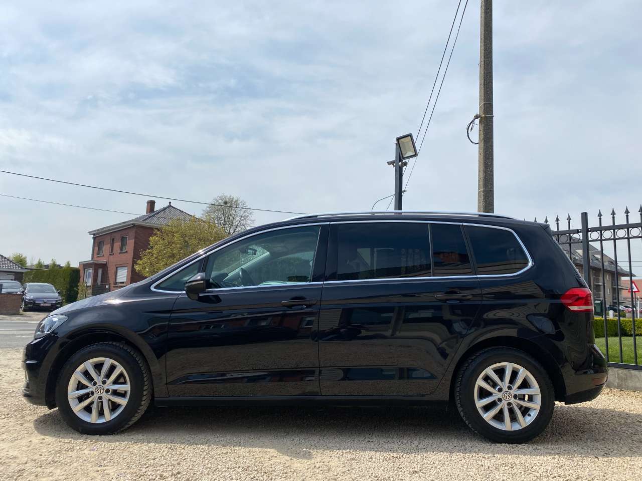 Leconte Motors -  Volkswagen Touran
