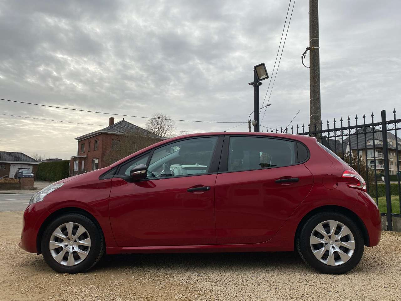 Leconte Motors -  Peugeot 208