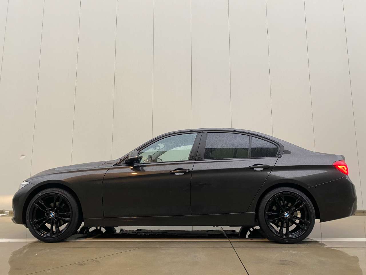 Leconte Motors -  BMW 316