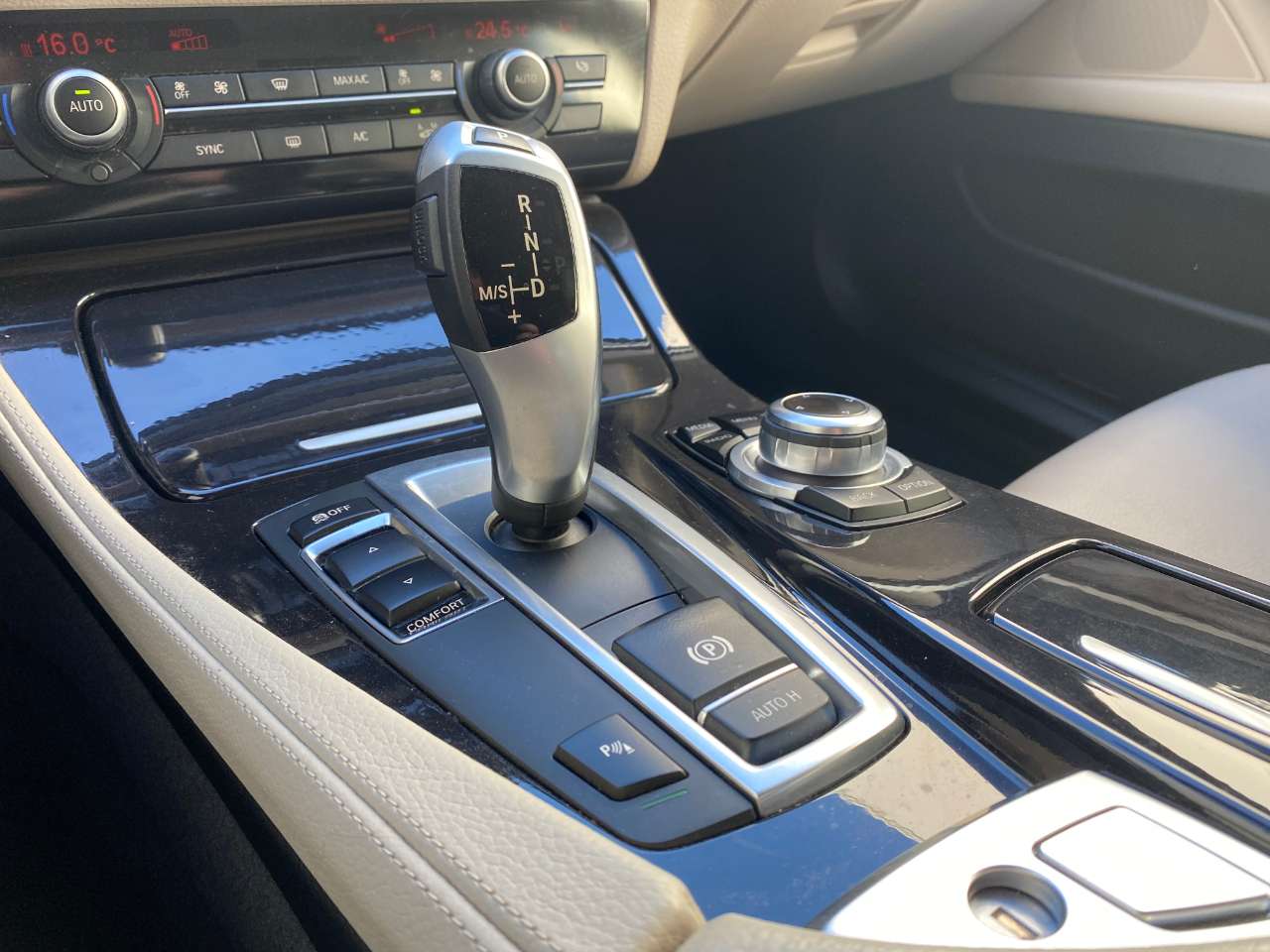 Leconte Motors -  BMW 518