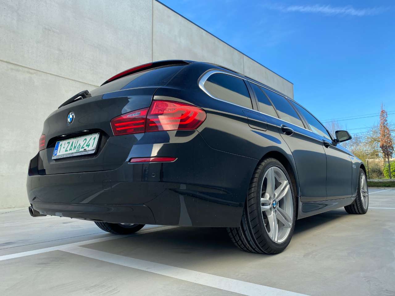 Leconte Motors -  BMW 518