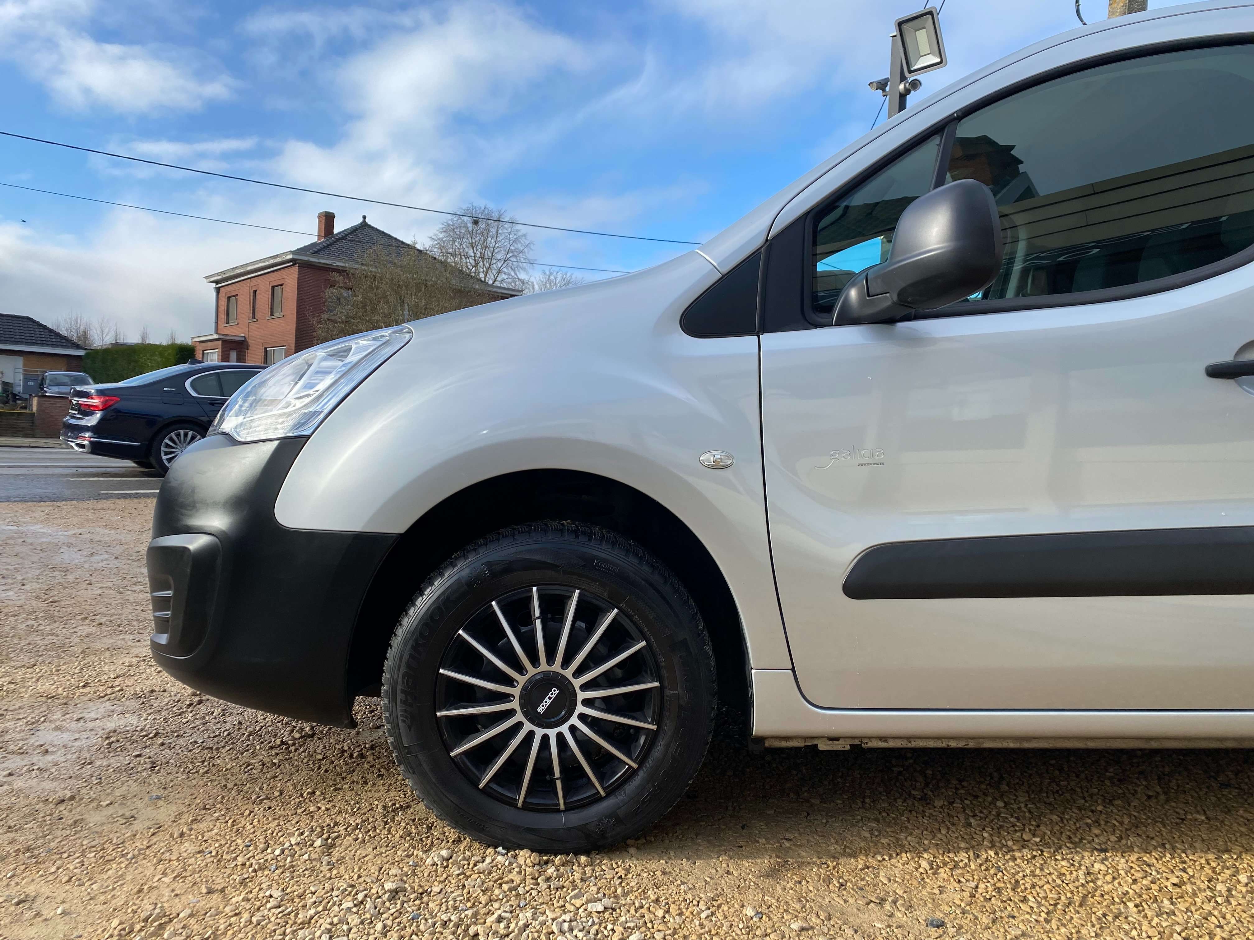 Leconte Motors -  Peugeot Partner